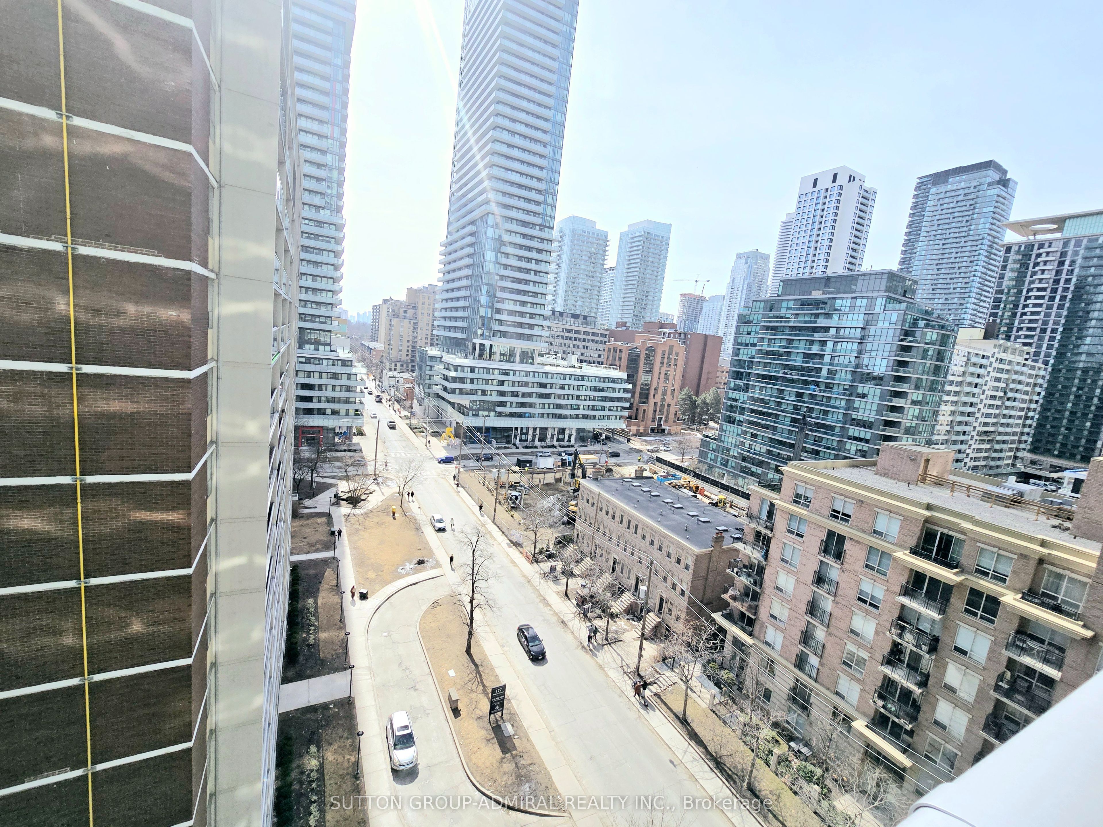 #1009 - 195 Redpath Avenue Property Photo 44