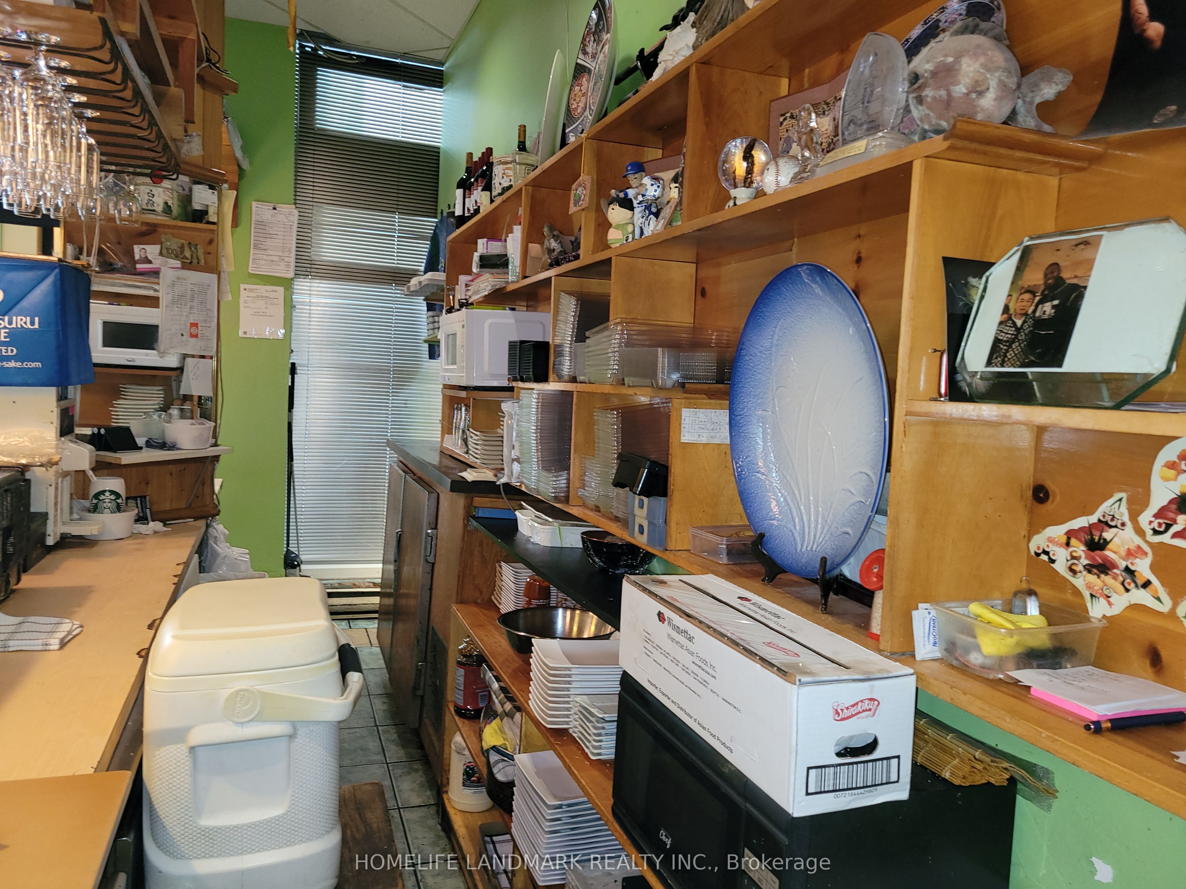 #107 - 12 Queens Quay Property Photo 6