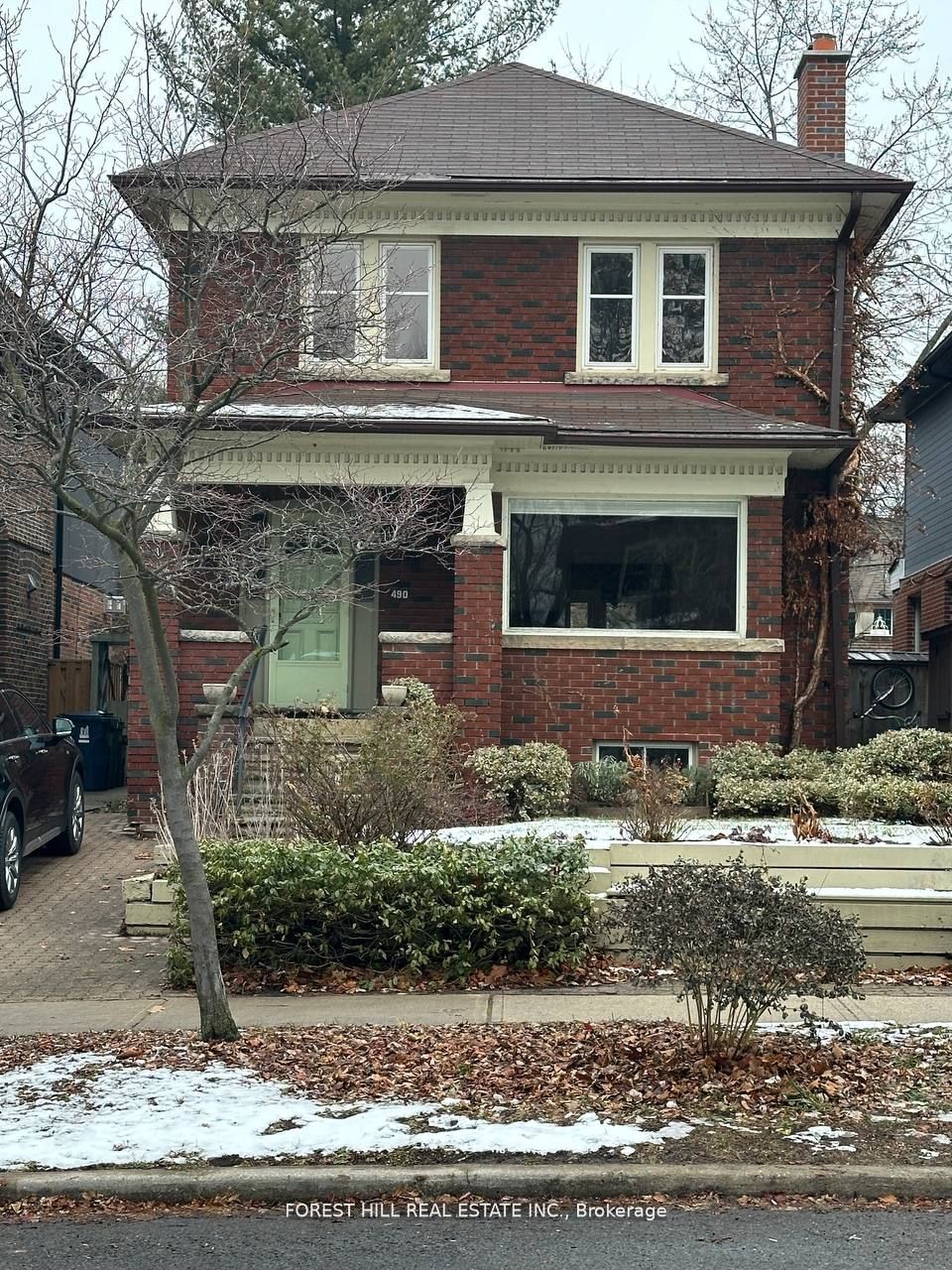 490 Briar Hill Avenue Property Photo