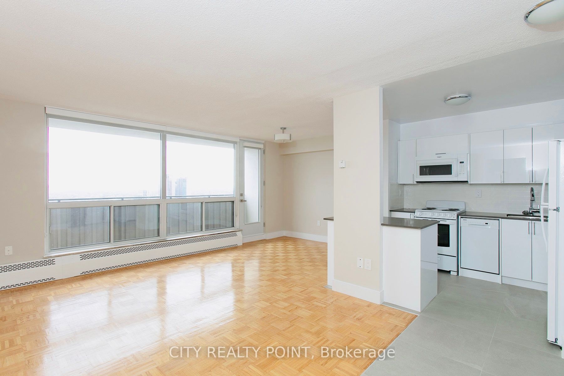#ph9 - 666 Spadina Avenue Property Photo