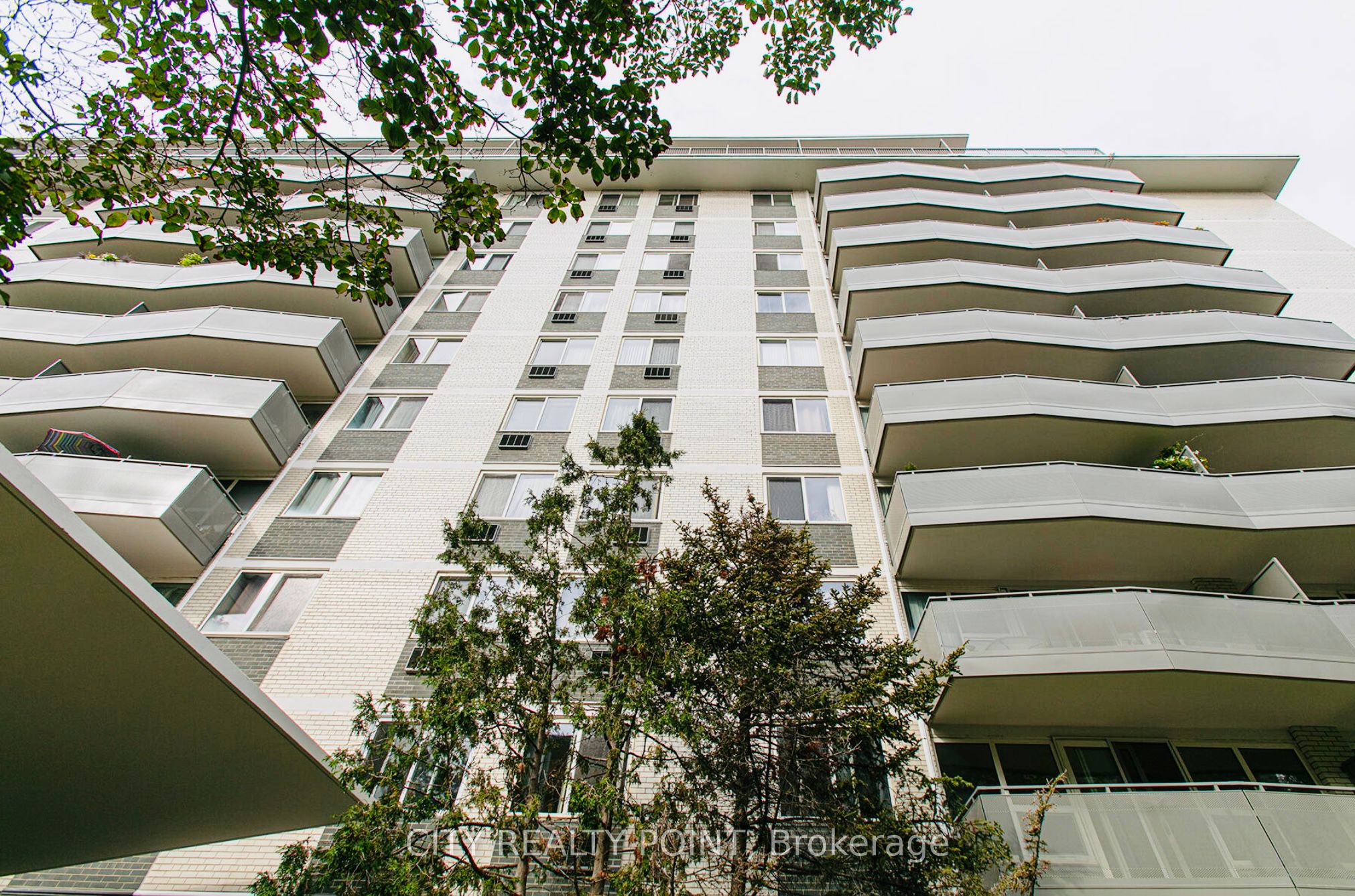 #311 - 10 Shallmar Boulevard Property Photo