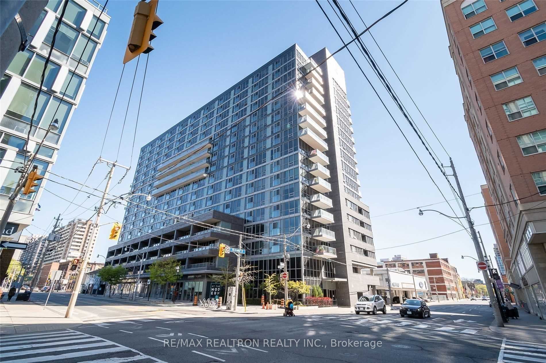 #ph06 - 320 Richmond Street Property Photo