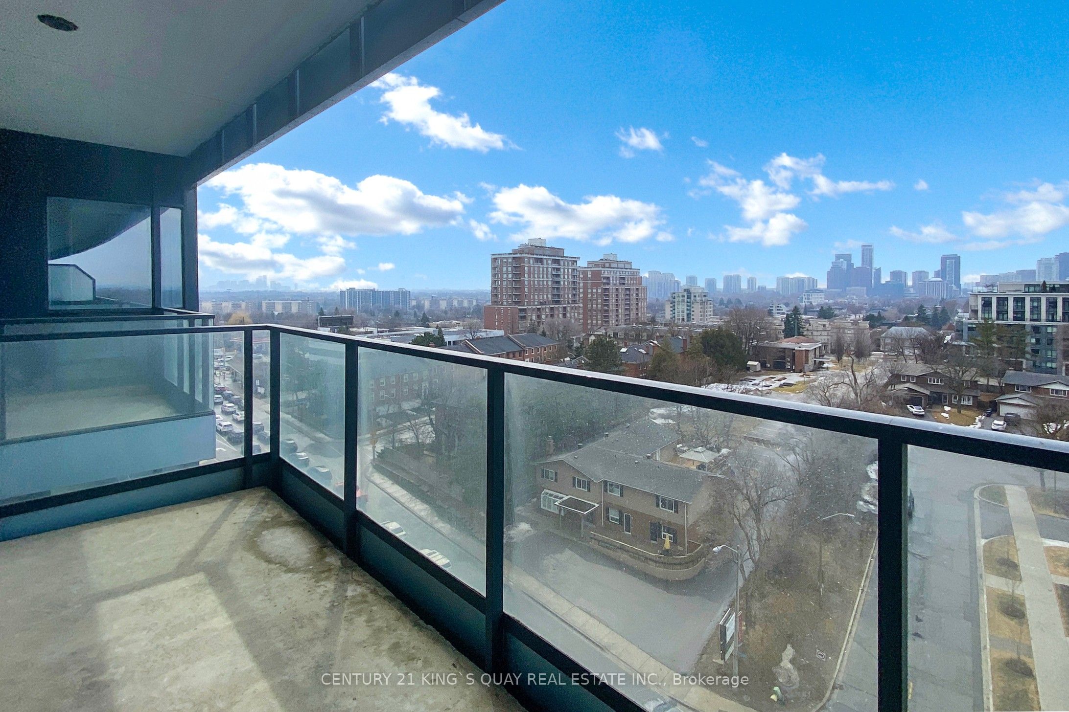 #814 - 2885 Bayview Avenue Property Photo 30
