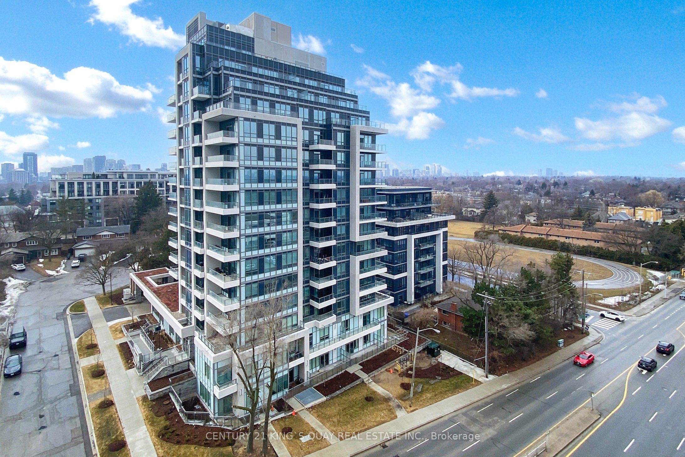 #814 - 2885 Bayview Avenue Property Photo 34