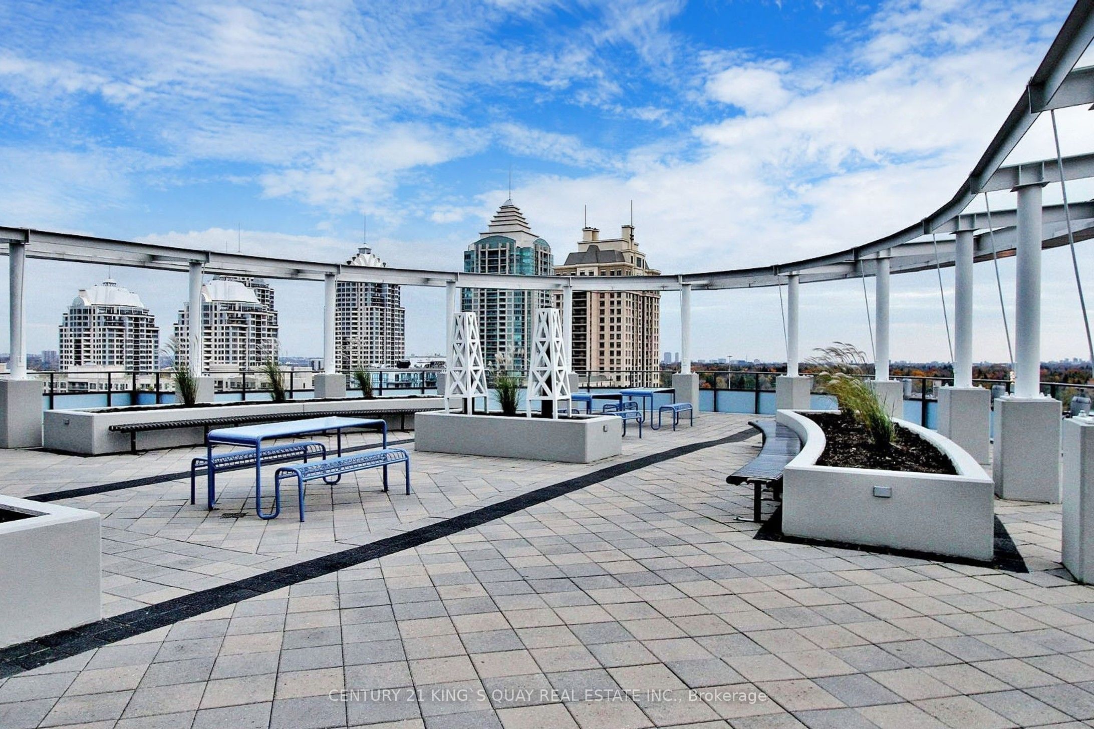 #814 - 2885 Bayview Avenue Property Photo 42