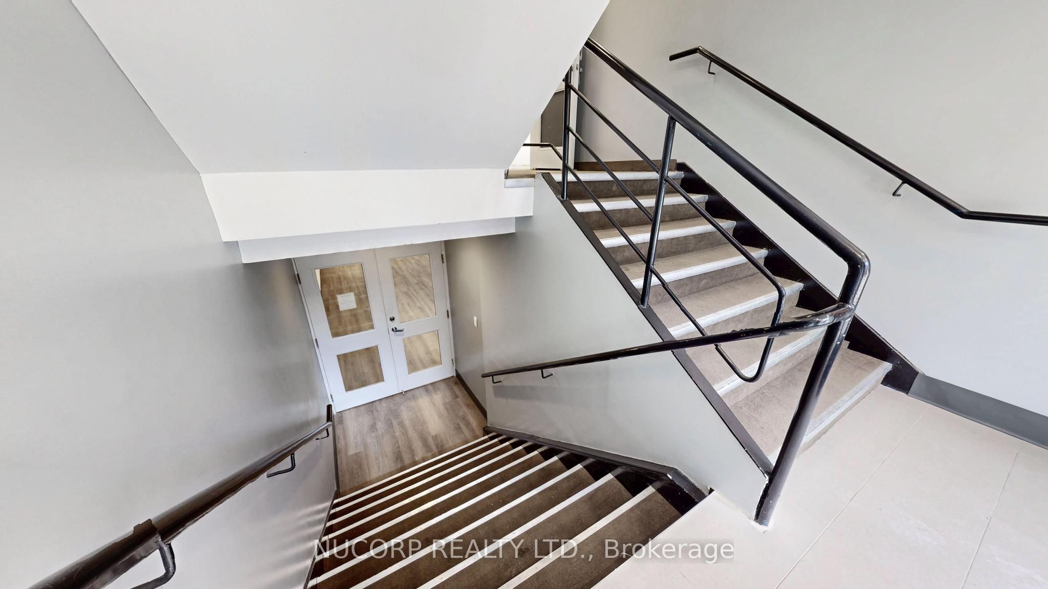 #1st Property Photo 14