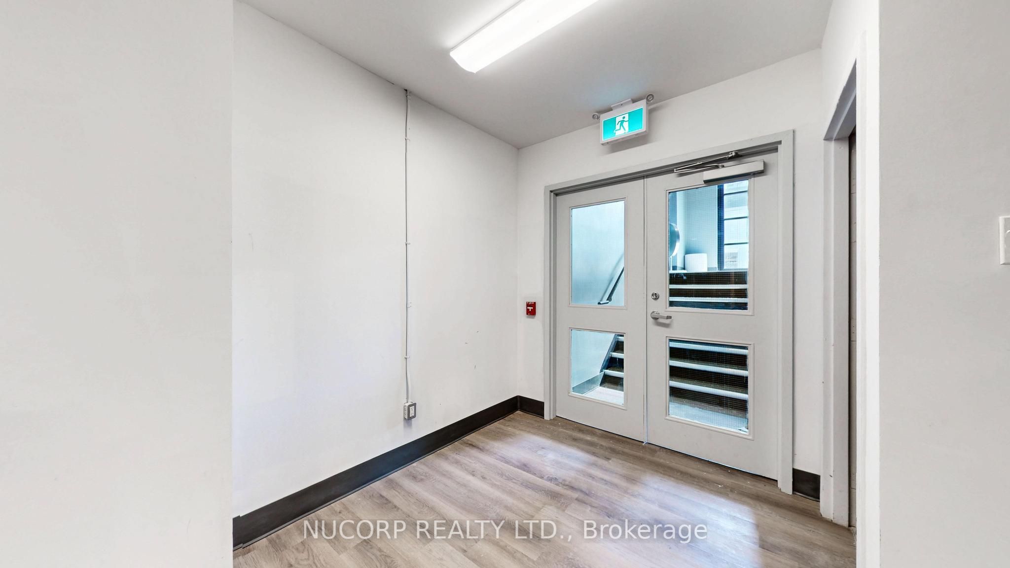 #basement Unit - 8 Eastern Avenue Property Photo 7
