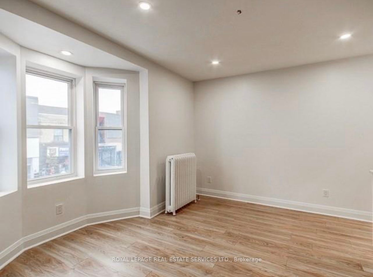 995 Bloor Street Property Photo 15