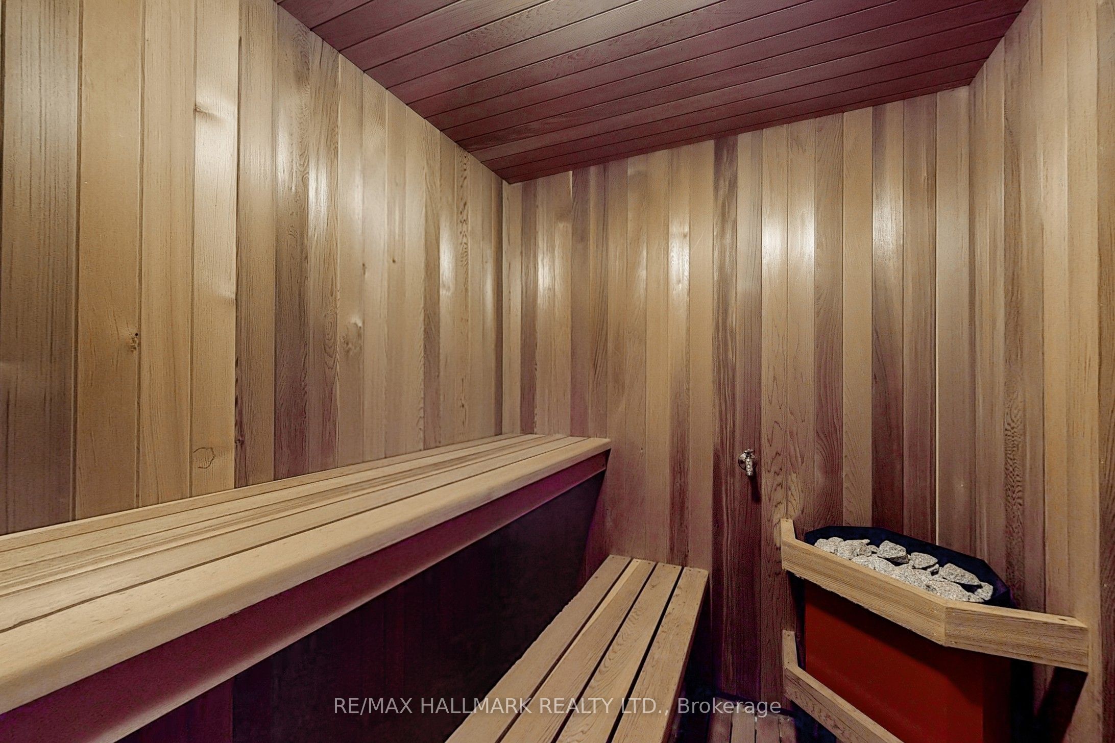 11 Vernham Avenue Property Photo 38
