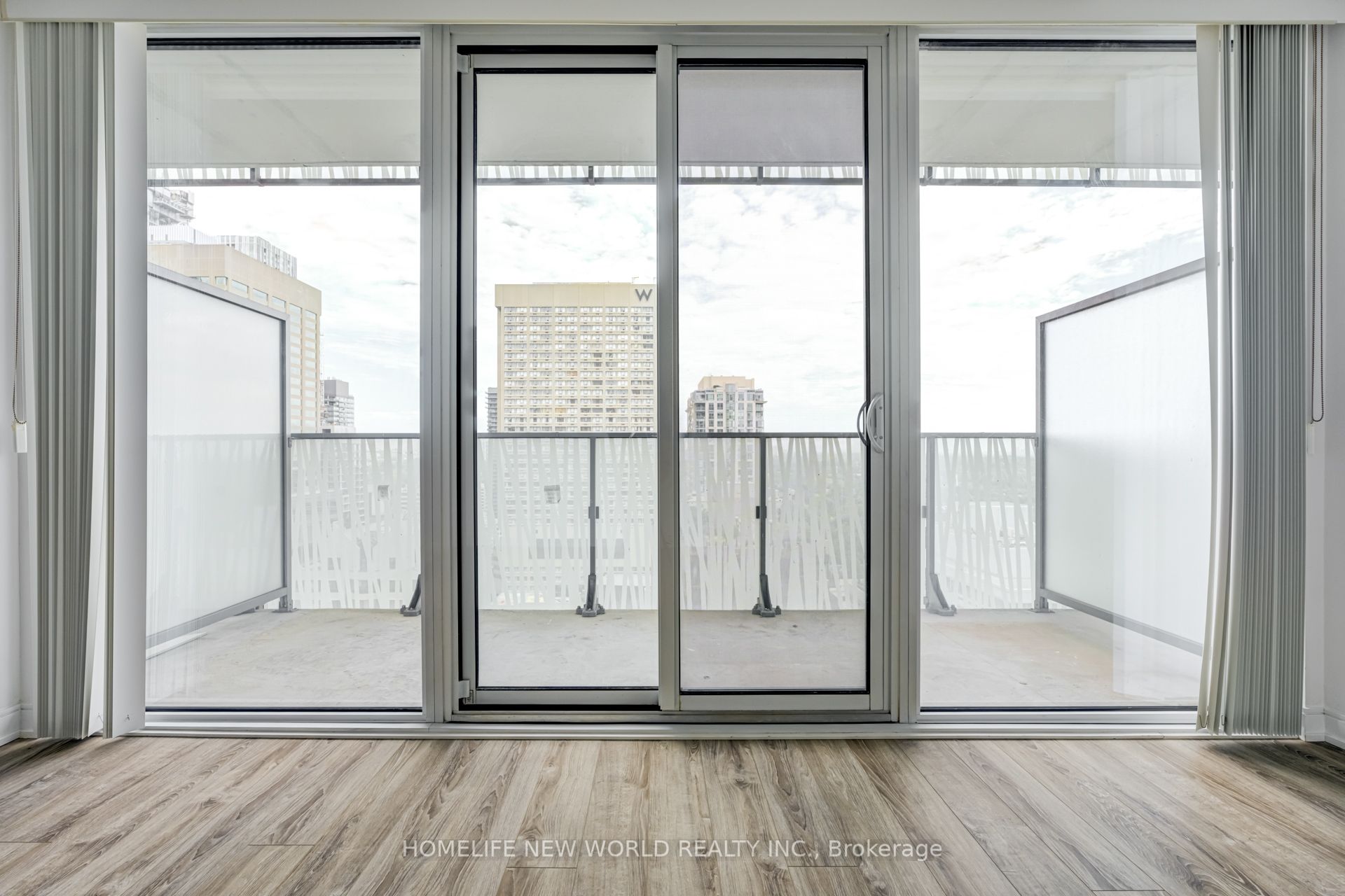 #2508 - 42 Charles Street Property Photo 17