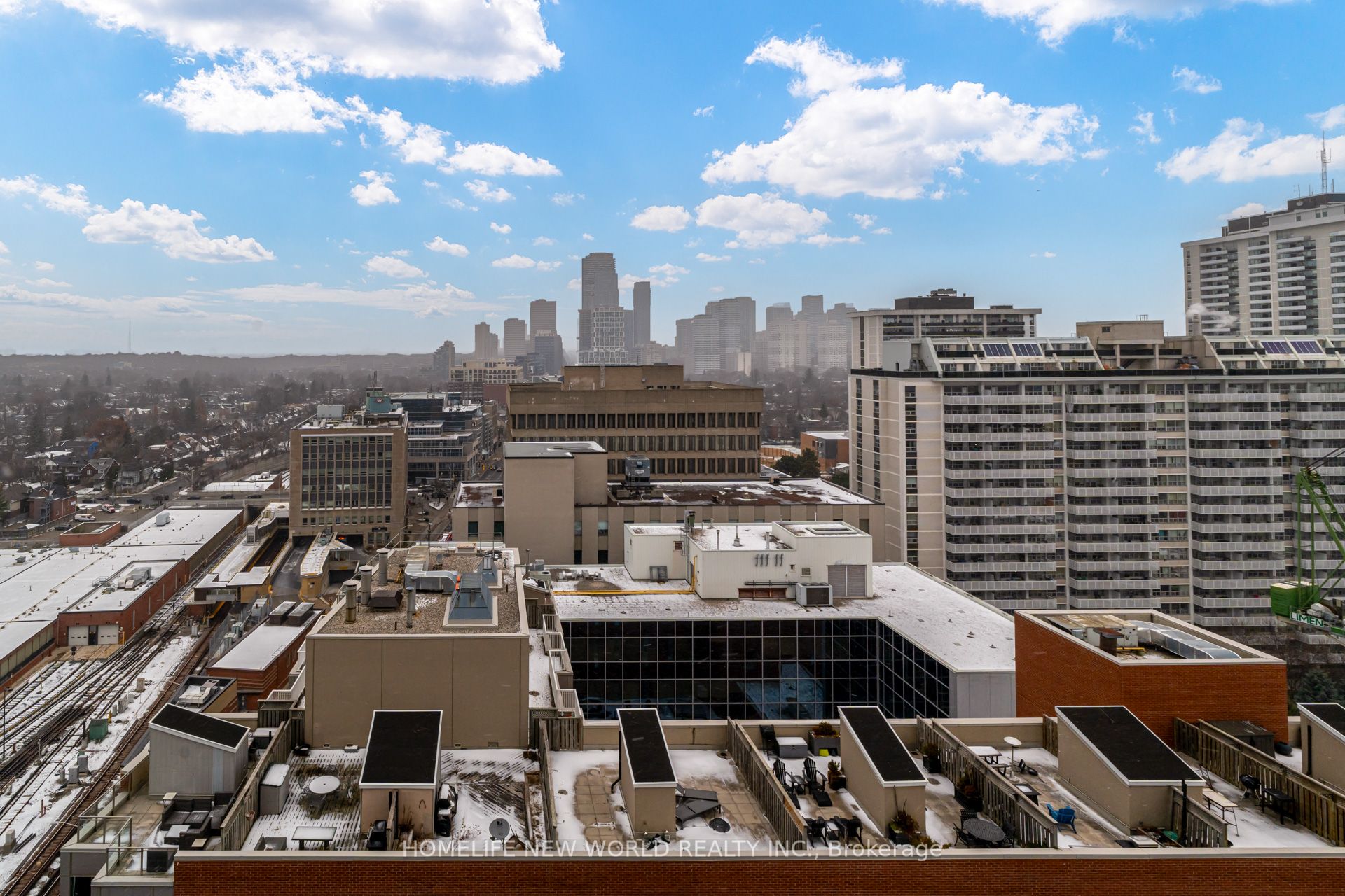 1815 Yonge Street 1805 Property Photo 19