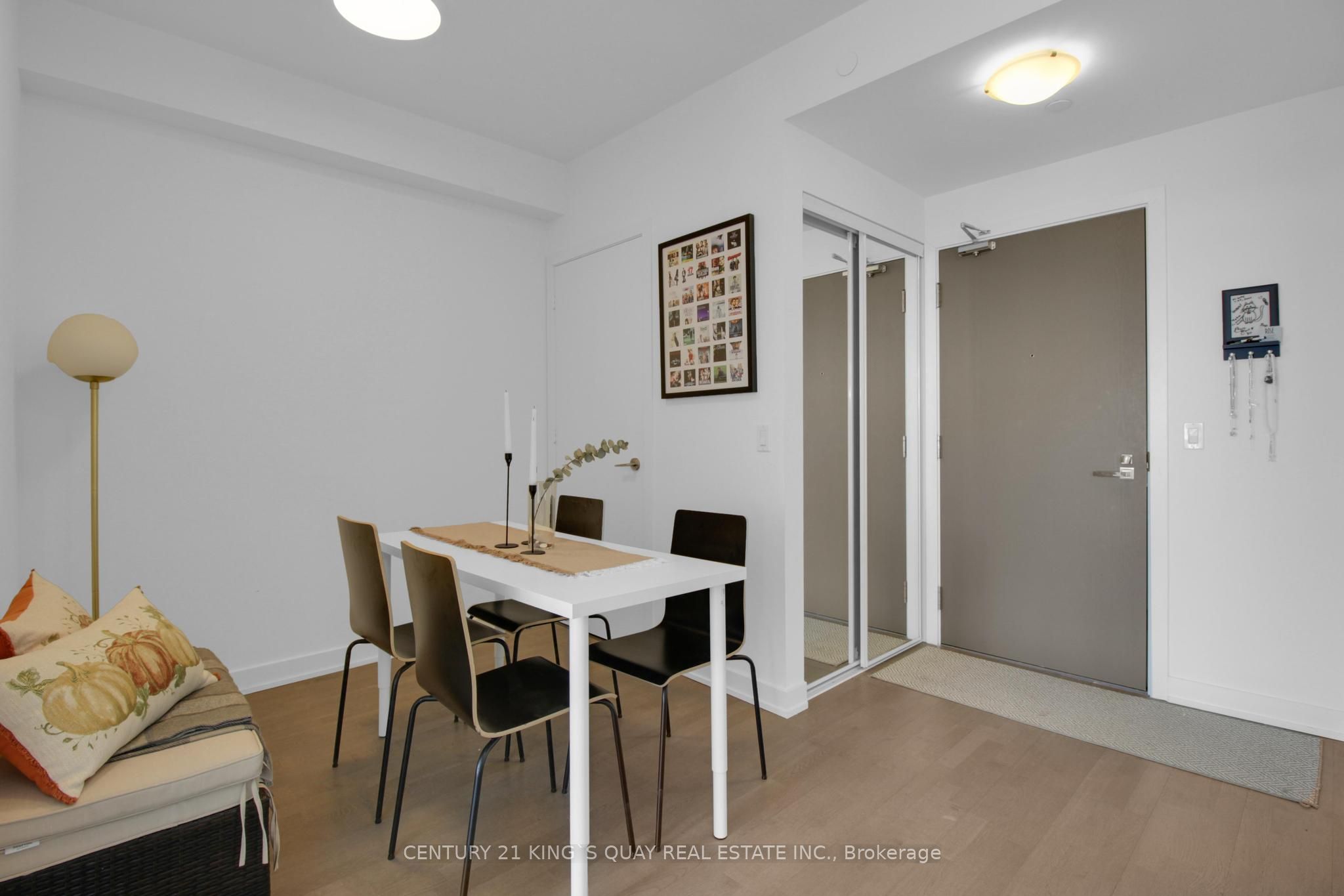 #1508 - 501 St Clair Avenue Property Photo 3