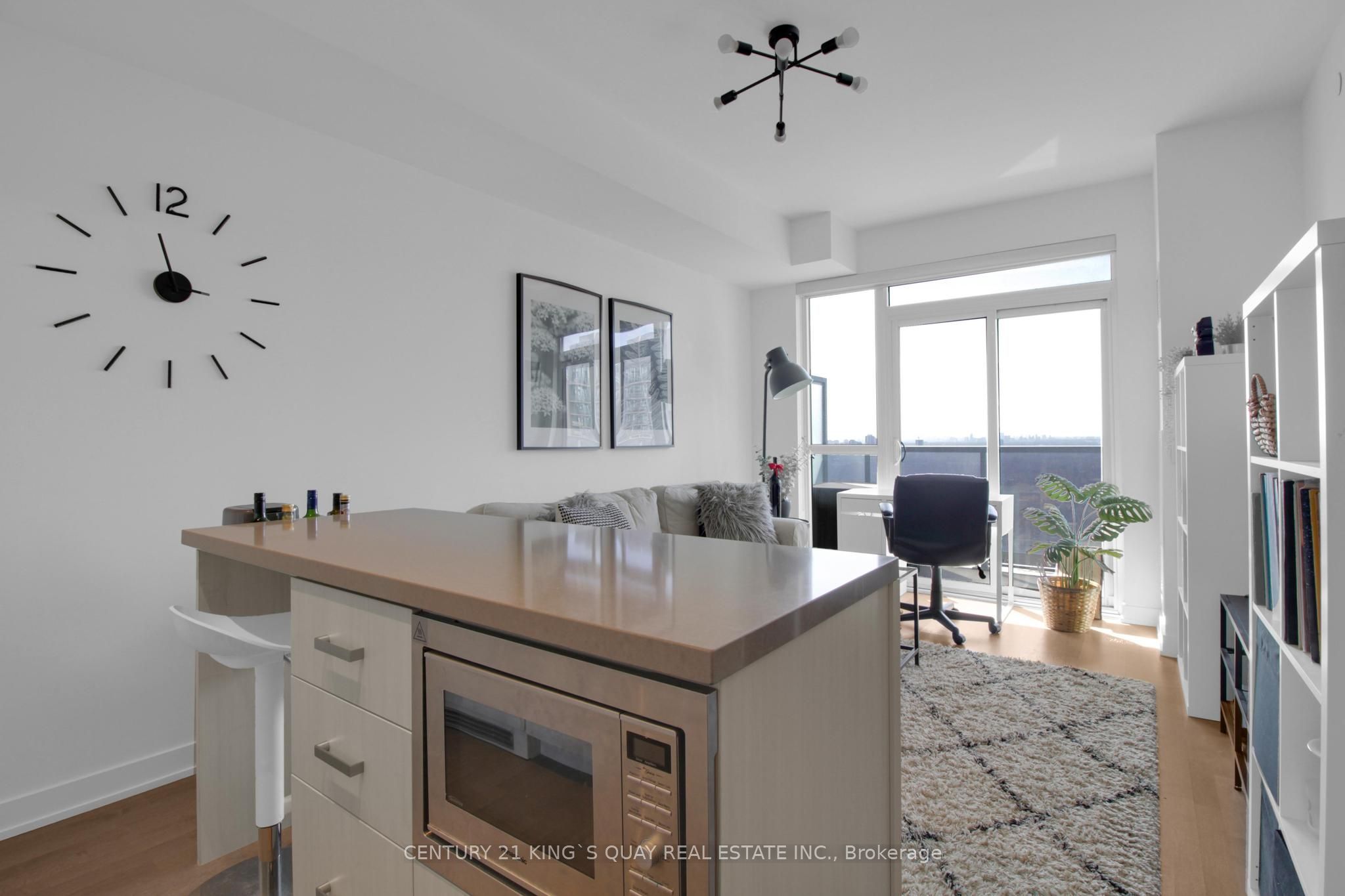 #1508 - 501 St Clair Avenue Property Photo 10