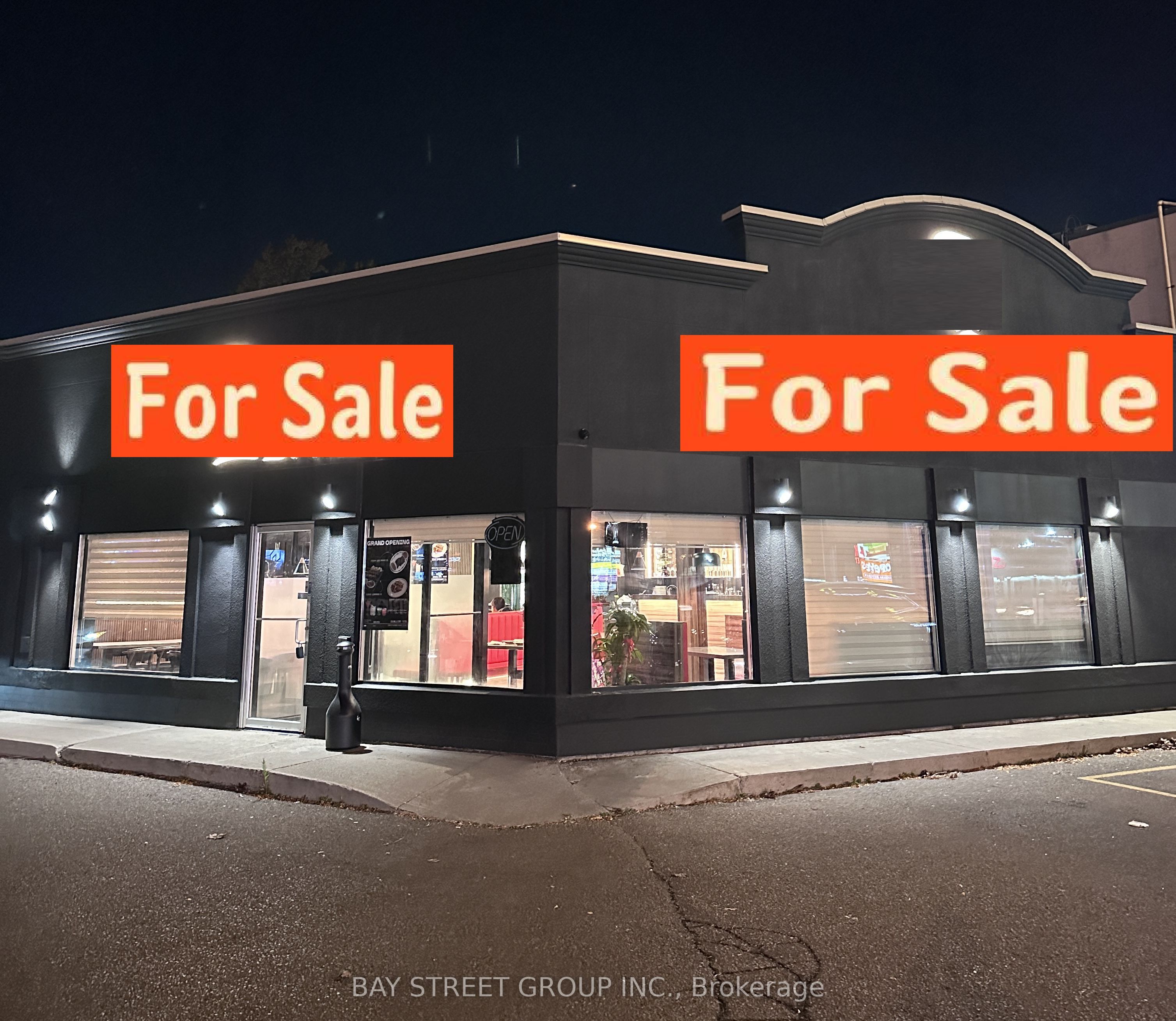 6114 Yonge Street Property Photo 2