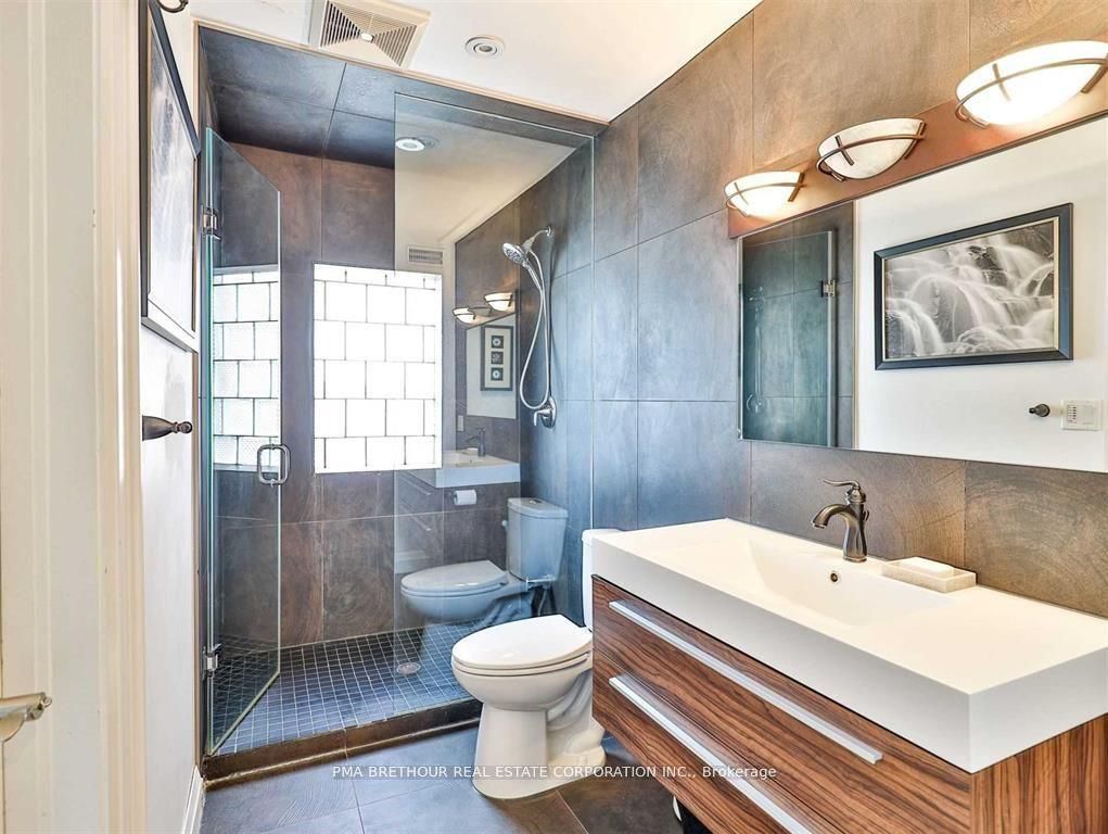 4 Belle Ayre Boulevard Property Photo 7