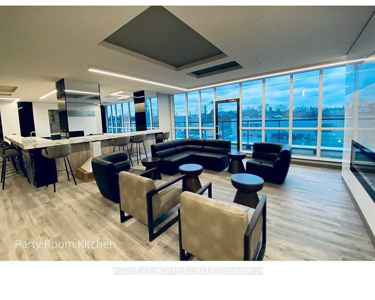 #704 - 1603 Eglinton Avenue Property Photo 19