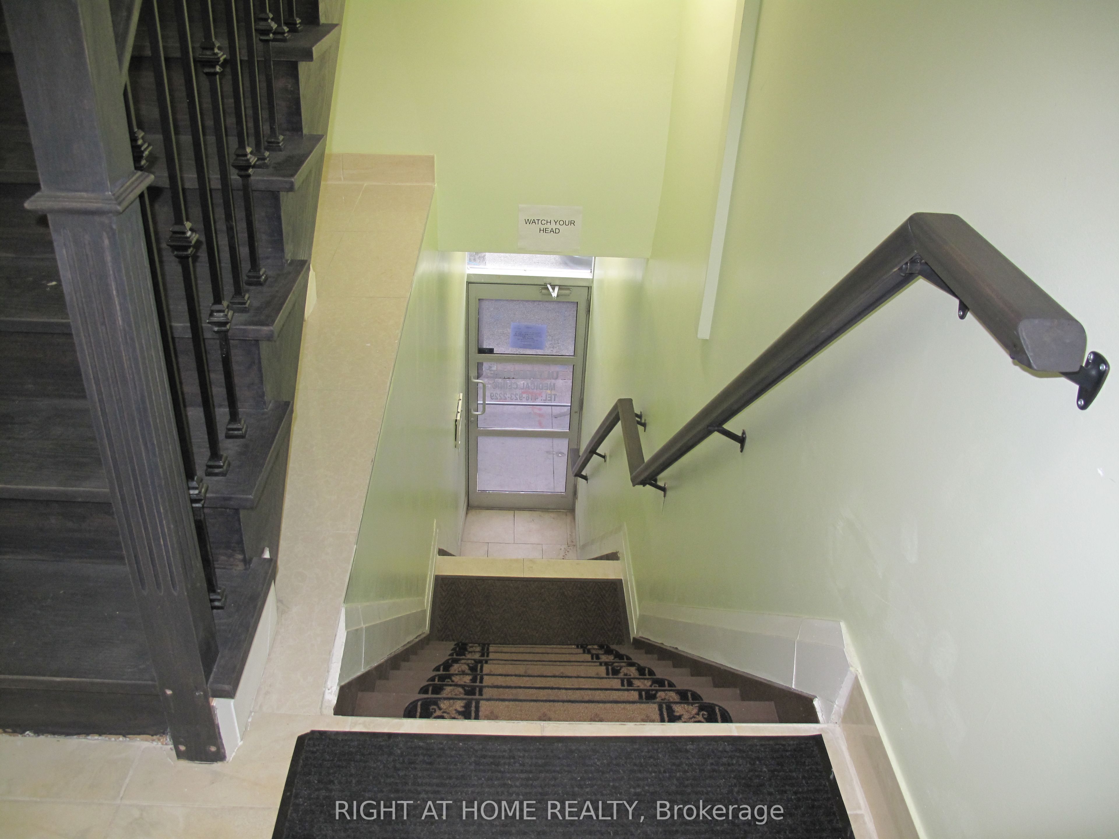 #2 - 403 Parliament Street Property Photo 13