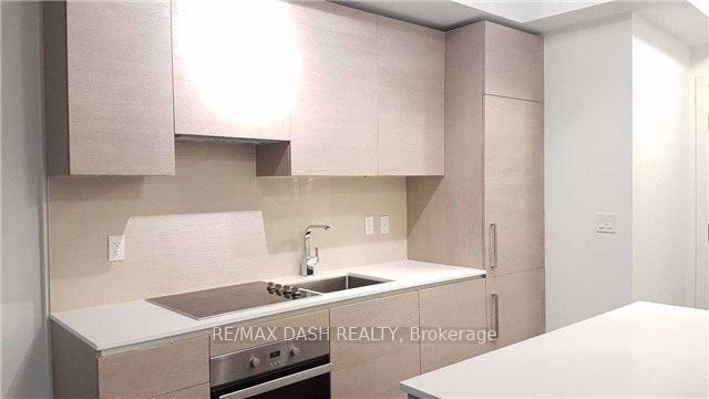 #1509 - 200 Bloor Street Property Photo 3