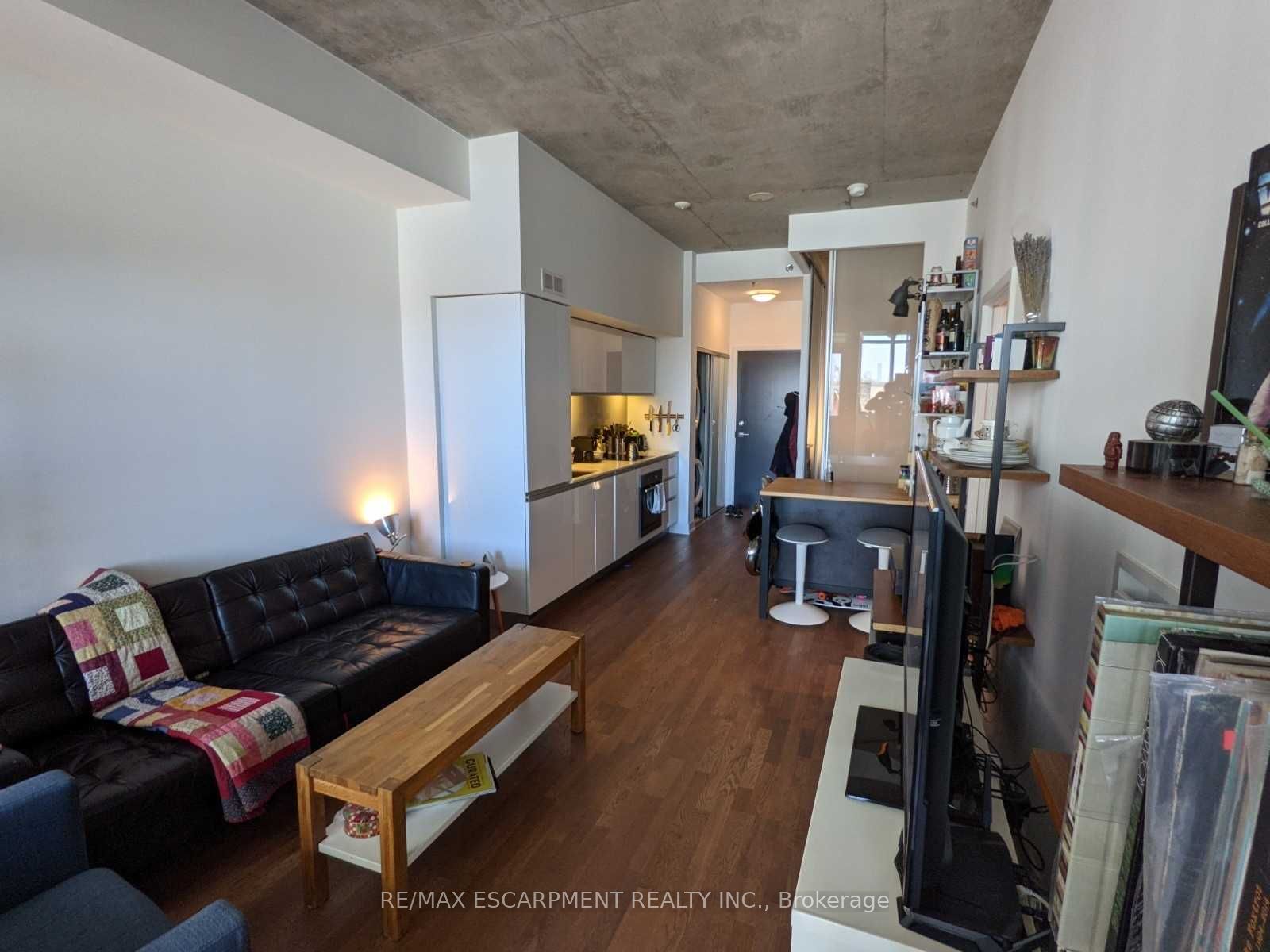 #323 - 20 Minowan Miikan Lane Property Photo 1