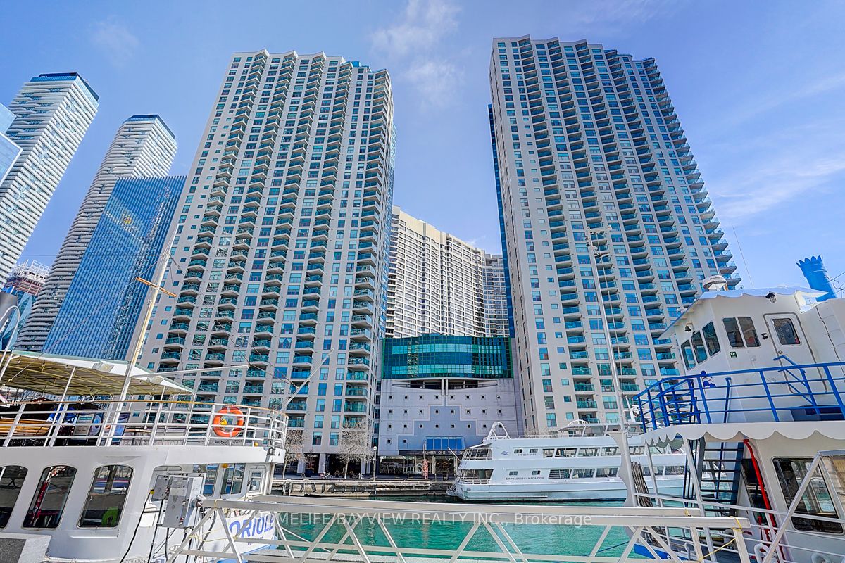 #3106 - 99 Harbour Square Property Photo 1