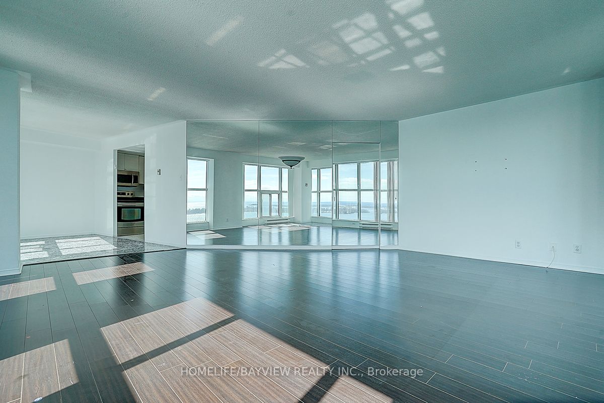 99 Harbour Square 3106 Property Photo 14