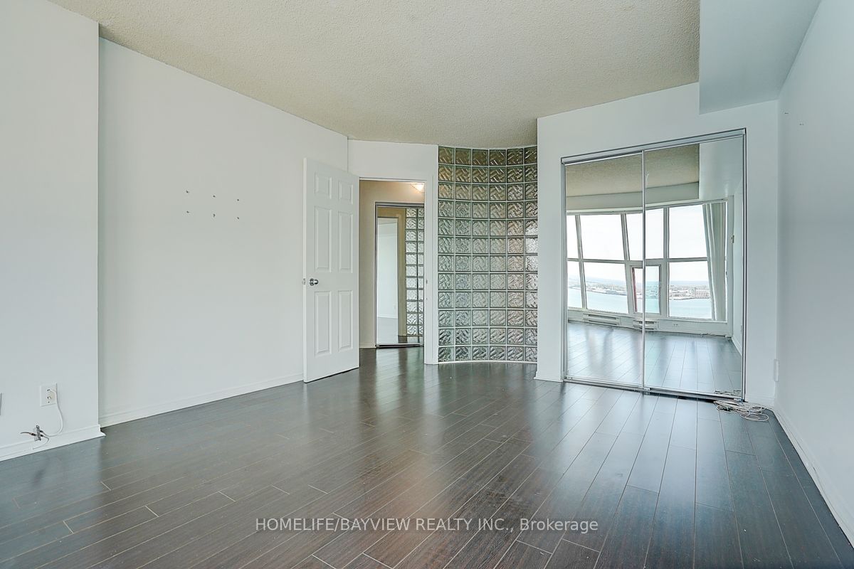 99 Harbour Square 3106 Property Photo 18