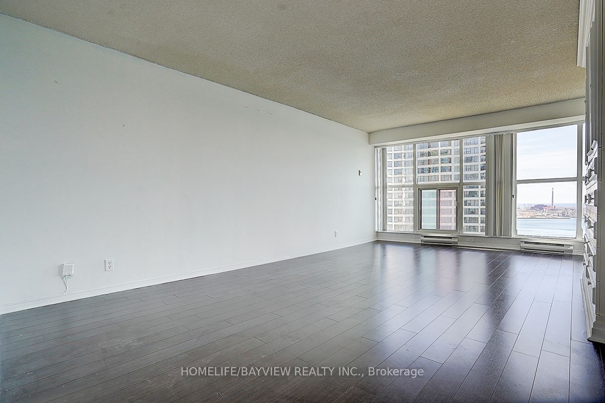 99 Harbour Square 3106 Property Photo 22