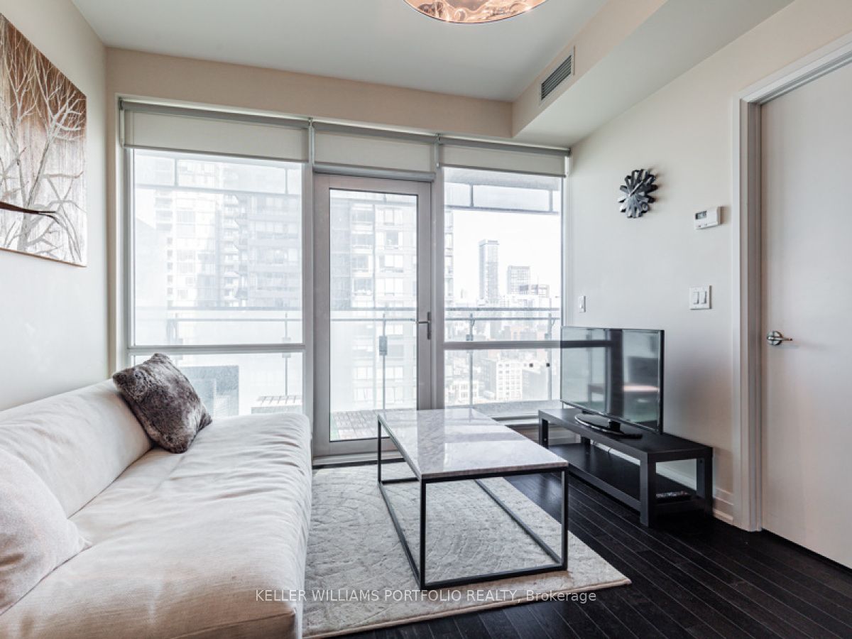 #1707 - 80 John Street Property Photo 2