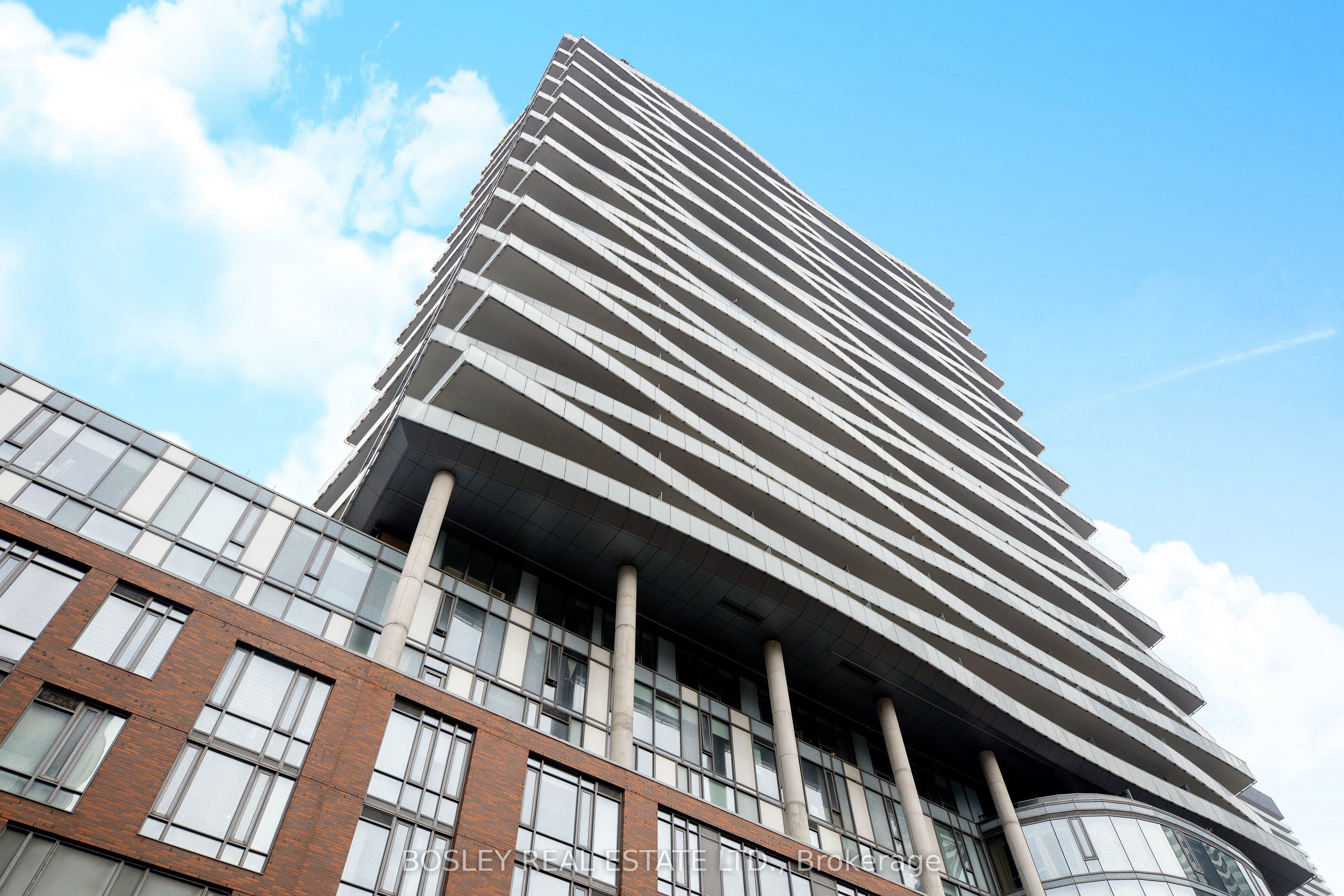 #1001 - 1 Market Street Property Photo 1