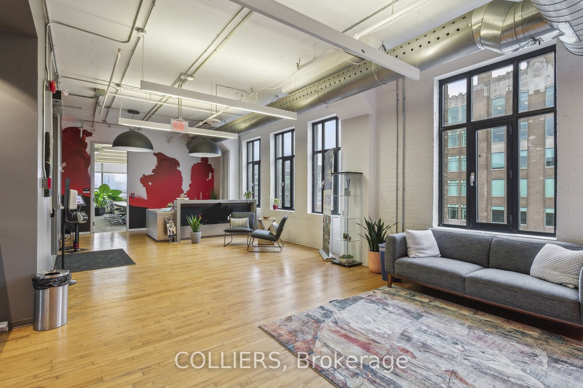 #900 - 110 Spadina Avenue Property Photo 2