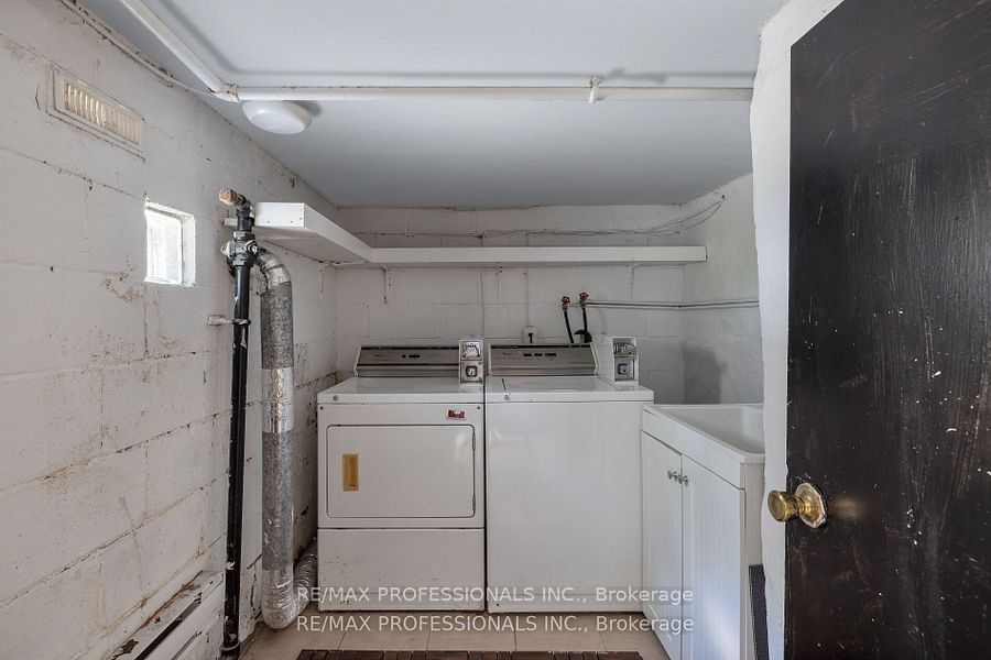 58 Massey Street Property Photo 30