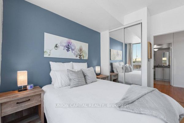 #722 - 231 Fort York Boulevard Property Photo