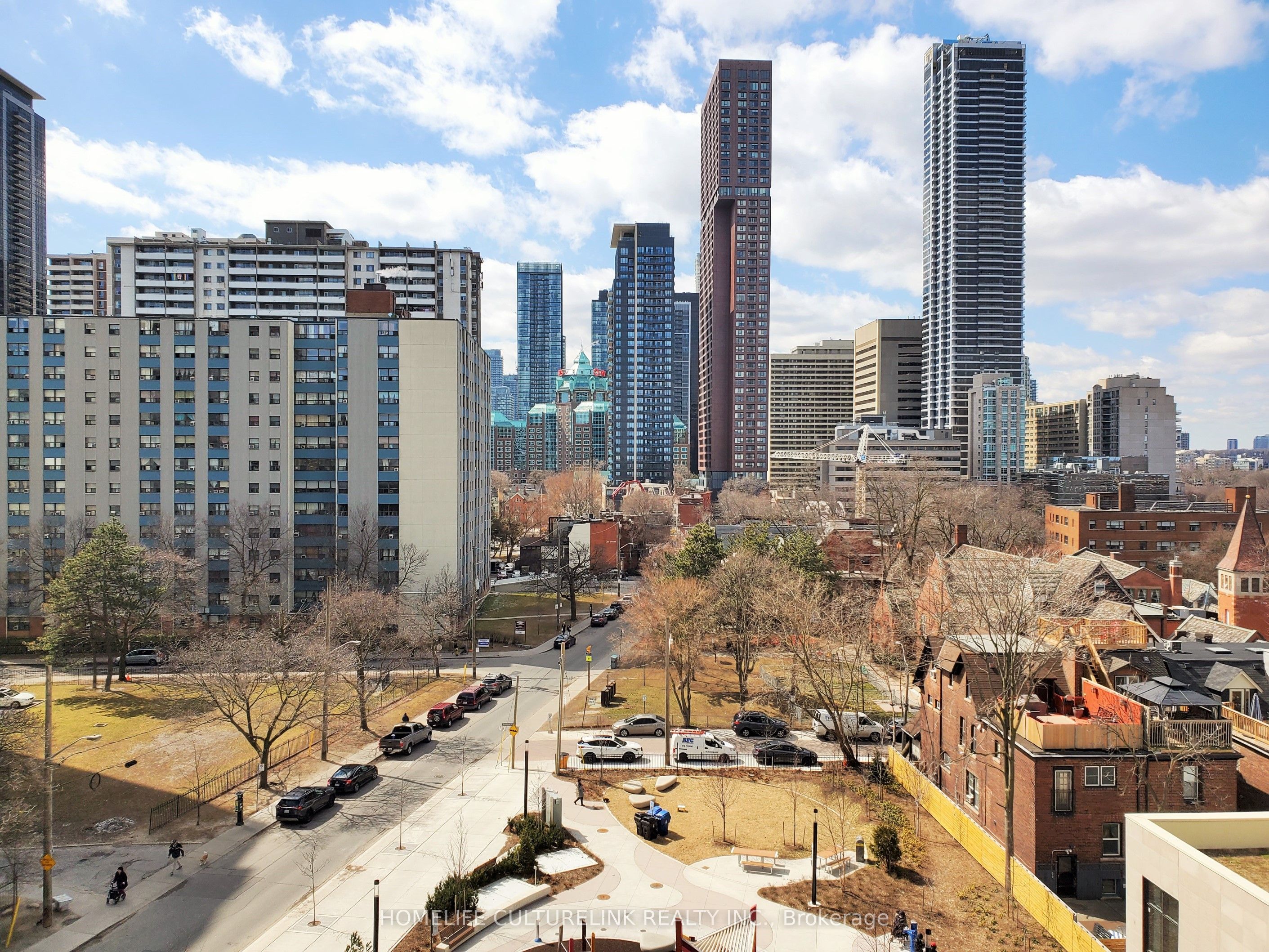 #610 - 575 Bloor Street Property Photo 14