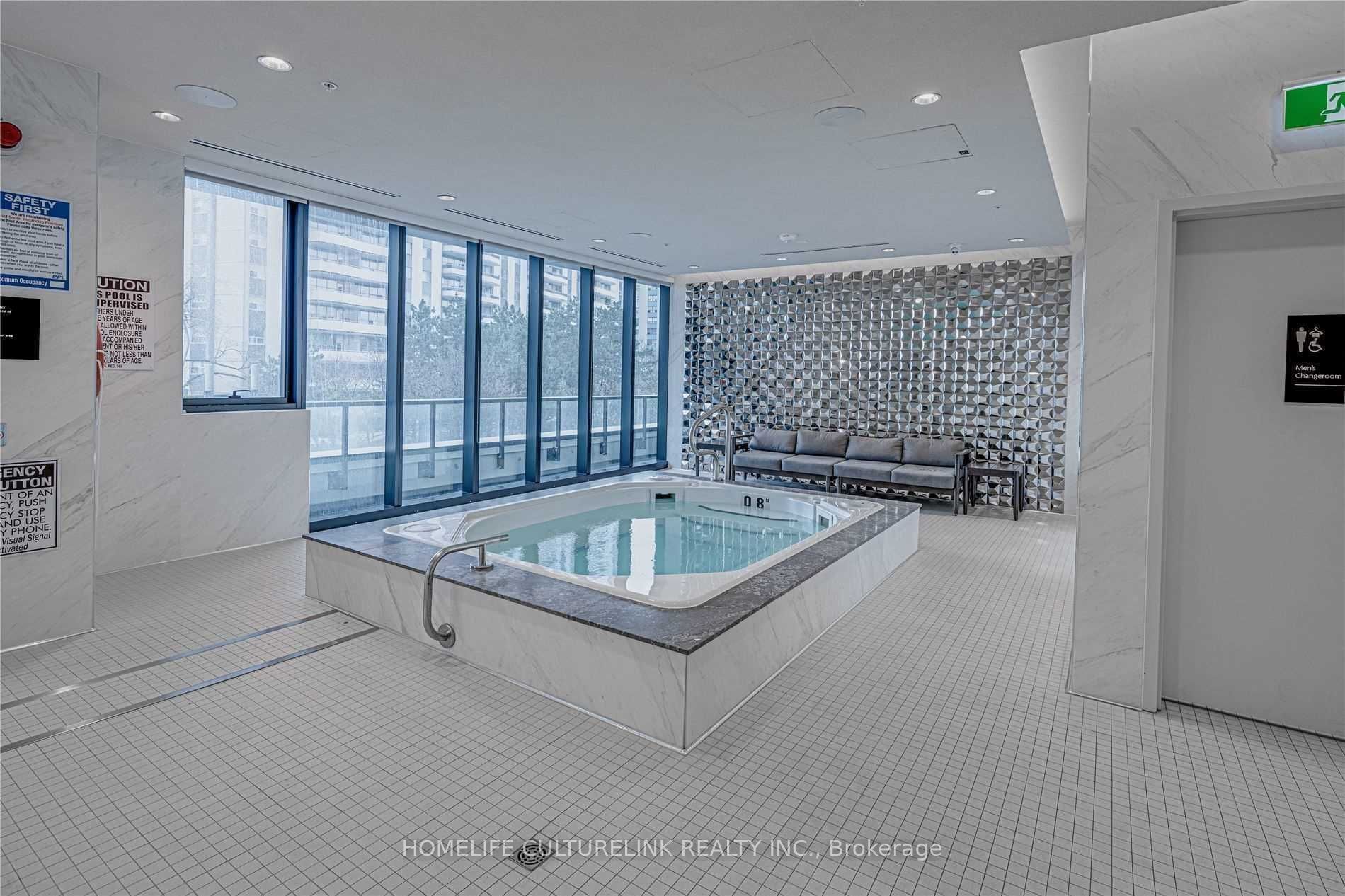 #610 - 575 Bloor Street Property Photo 25