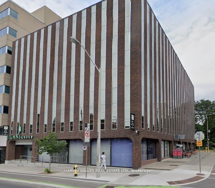 #303b - 110 Eglinton Avenue Property Photo 1