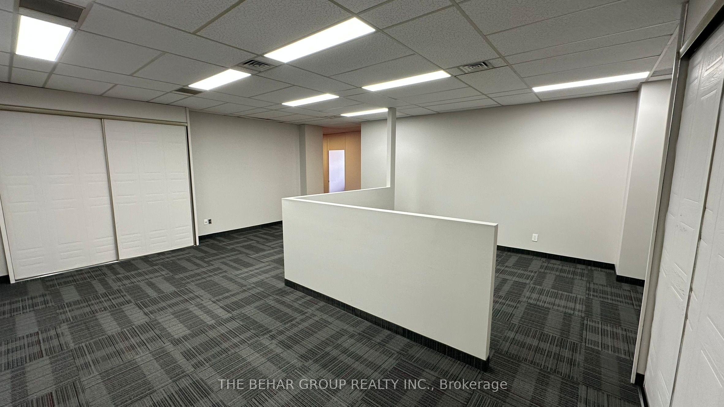 #300 - 15 Gervais Drive Property Photo 6