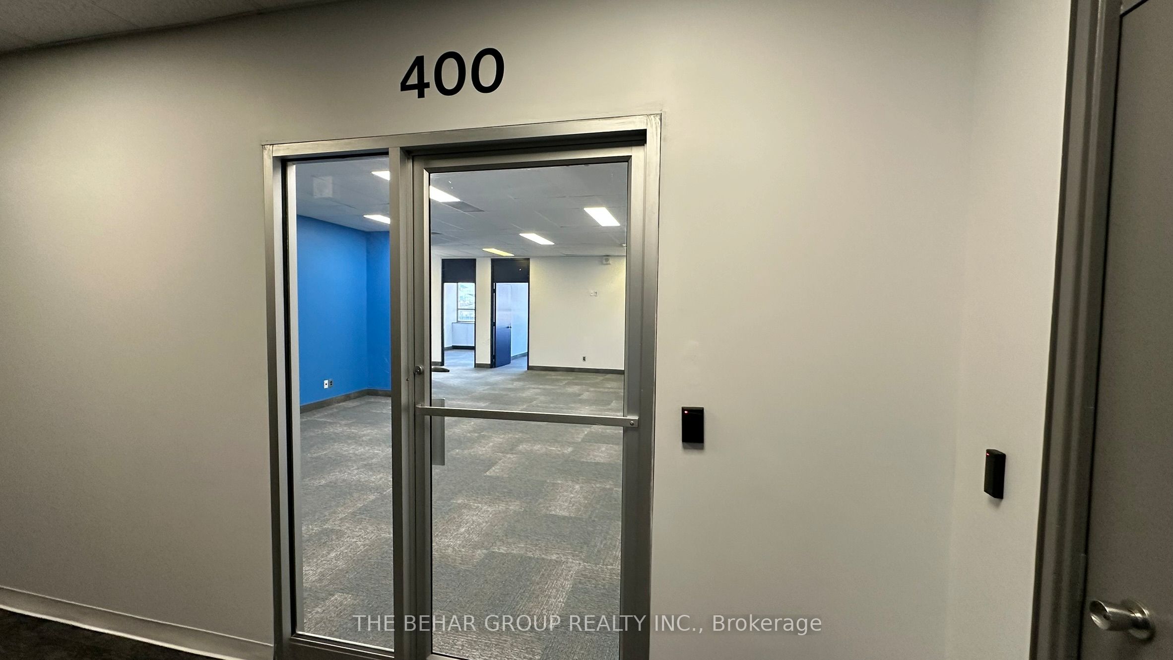 #400 - 15 Gervais Drive Property Photo 5