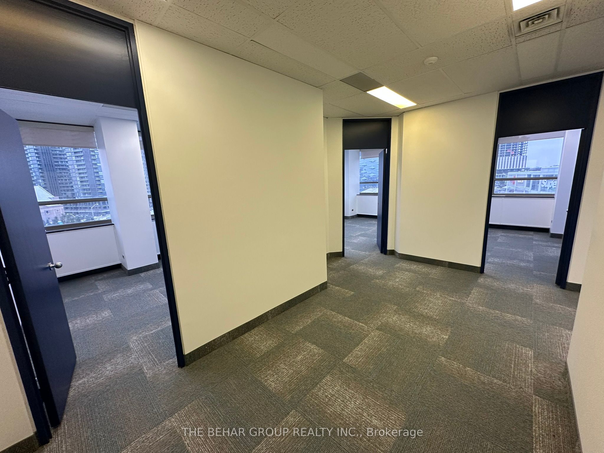 #400 - 15 Gervais Drive Property Photo 13