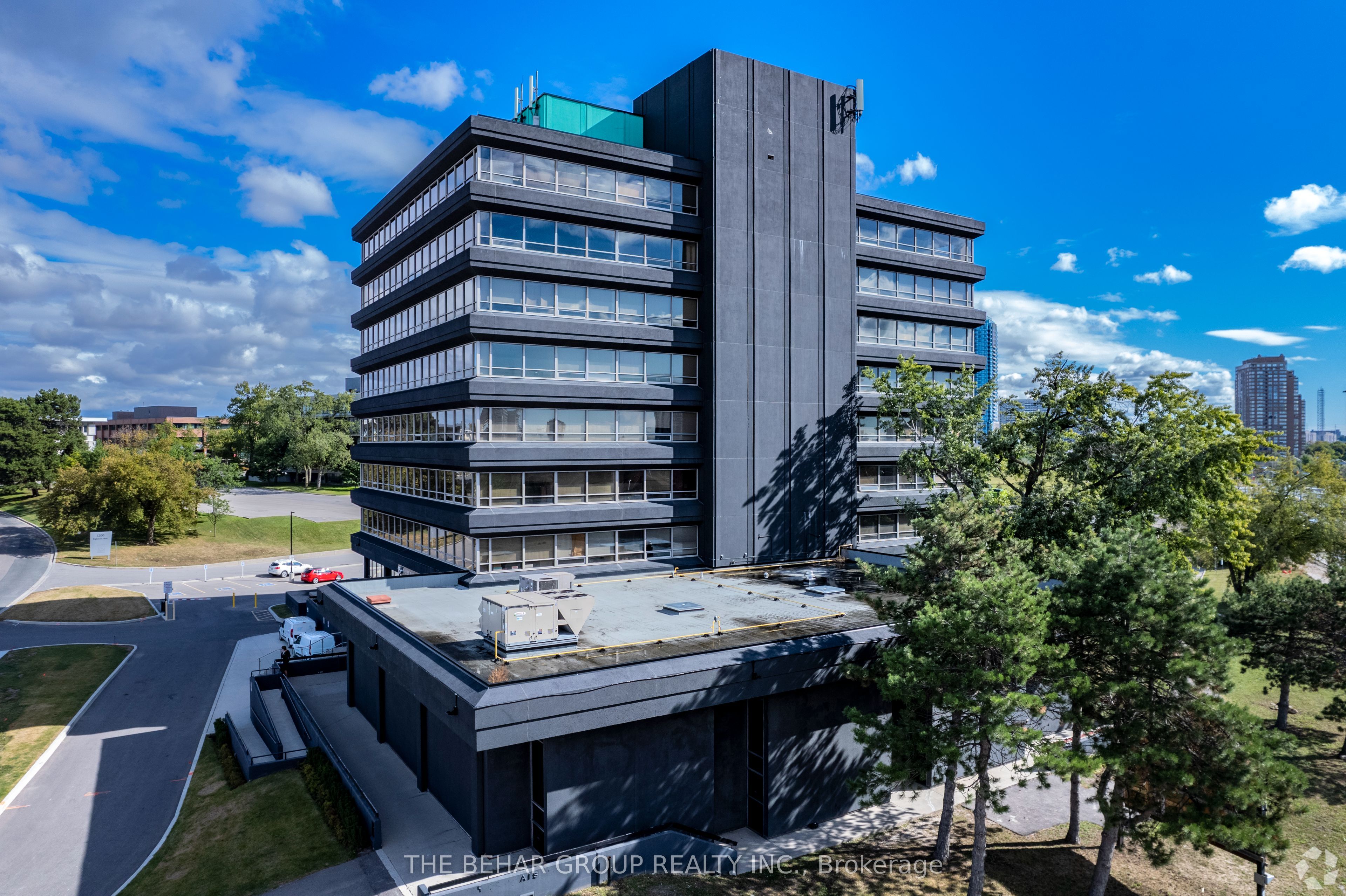 #405 - 15 Gervais Drive Property Photo 3