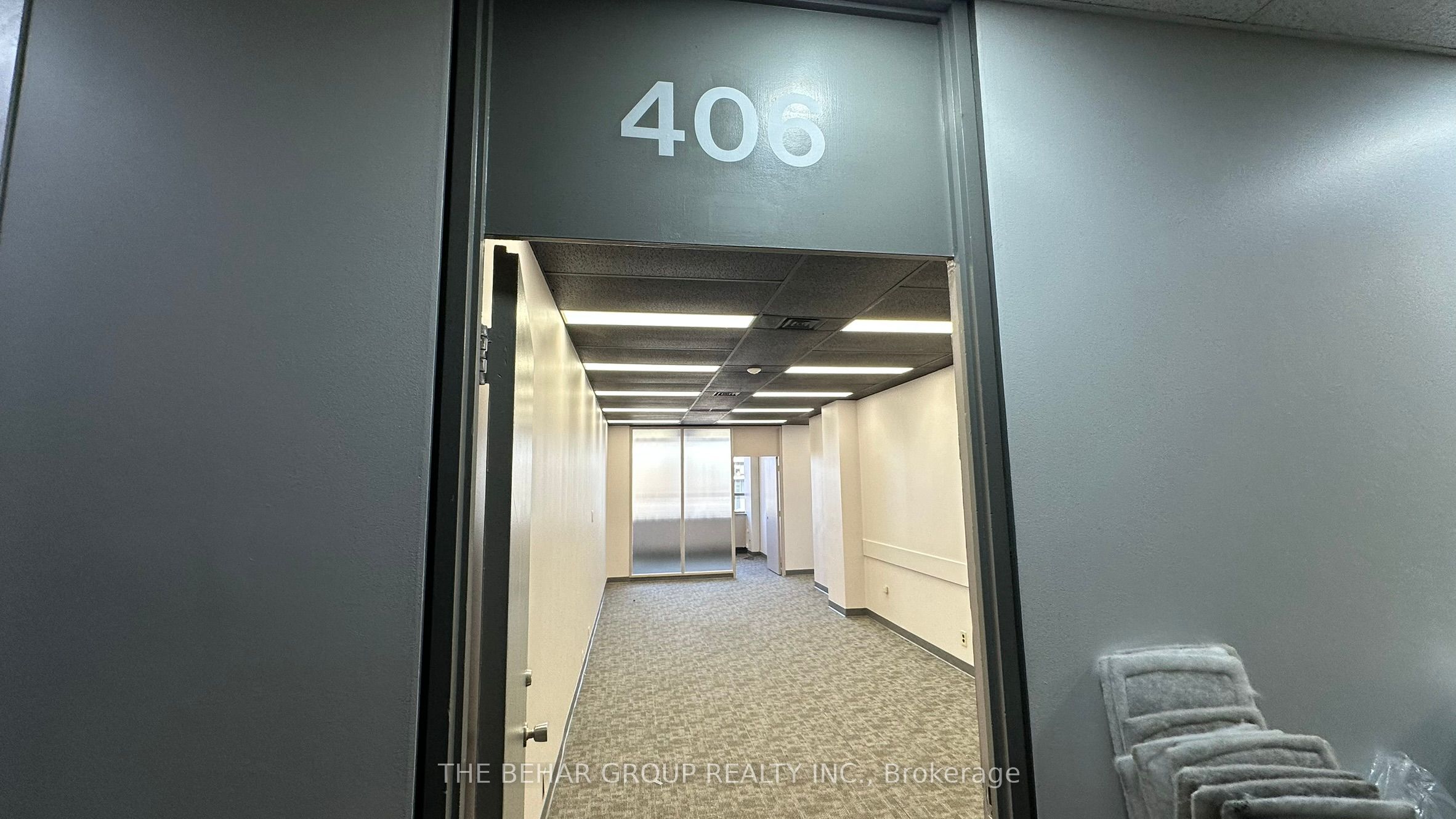 #406 - 15 Gervais Drive Property Photo 5