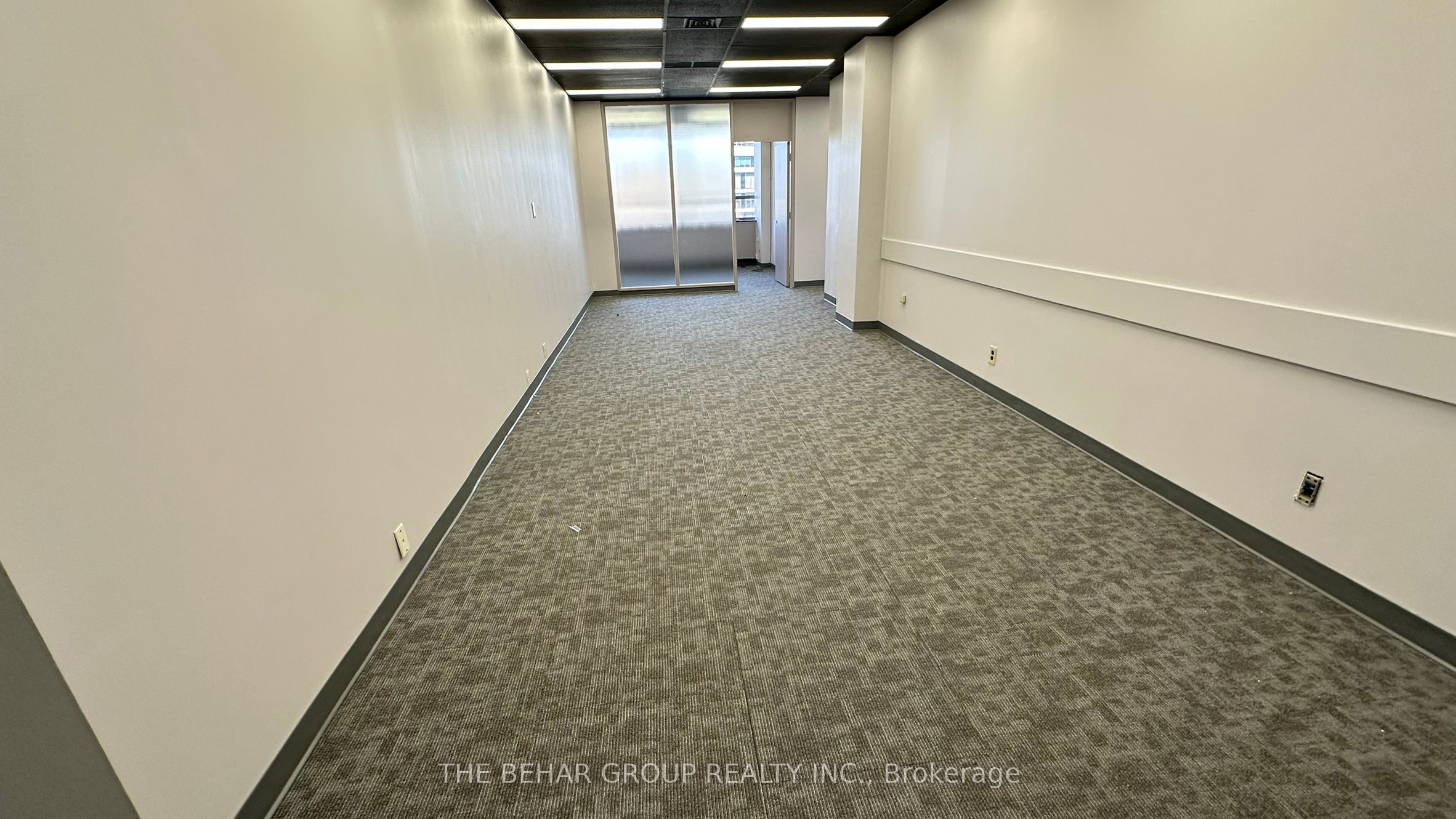 #406 - 15 Gervais Drive Property Photo 6