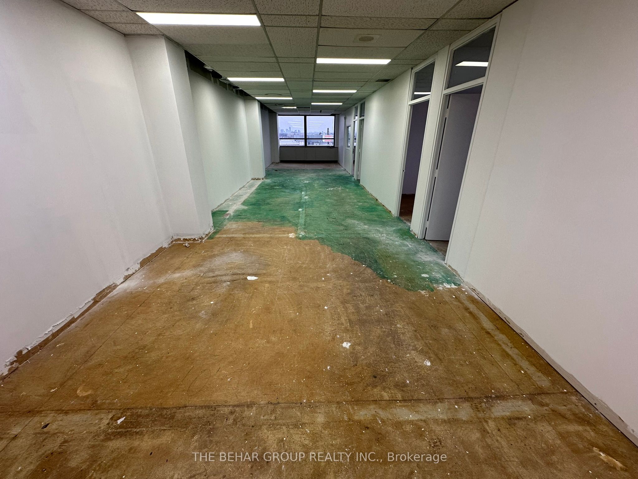 #803 - 15 Gervais Drive Property Photo 6