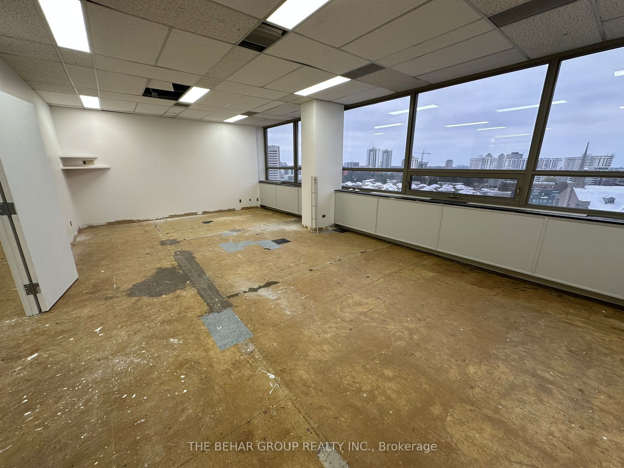 #803 - 15 Gervais Drive Property Photo 9
