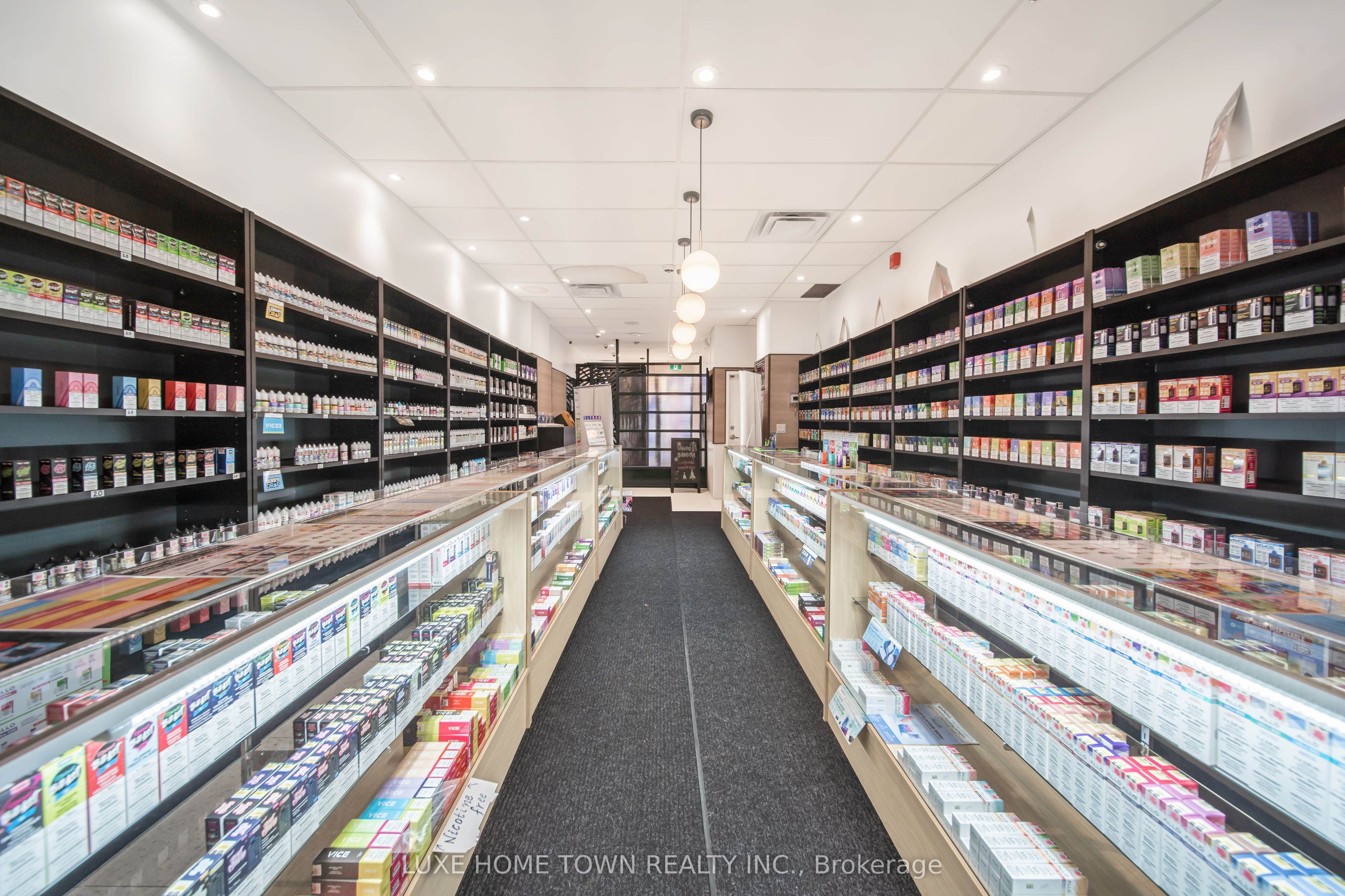 842 Dundas Street Property Photo 19