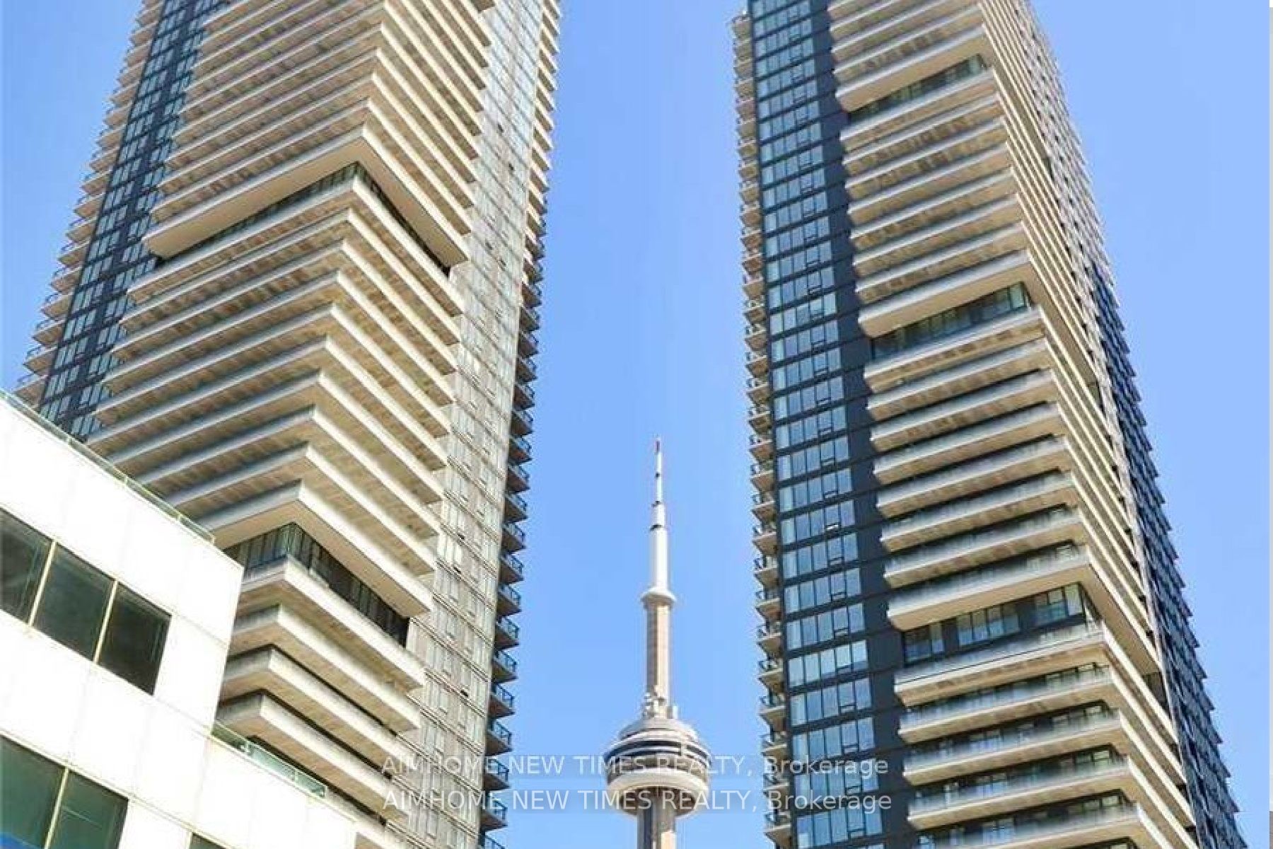 #3305 - 125 Blue Jays Way Property Photo