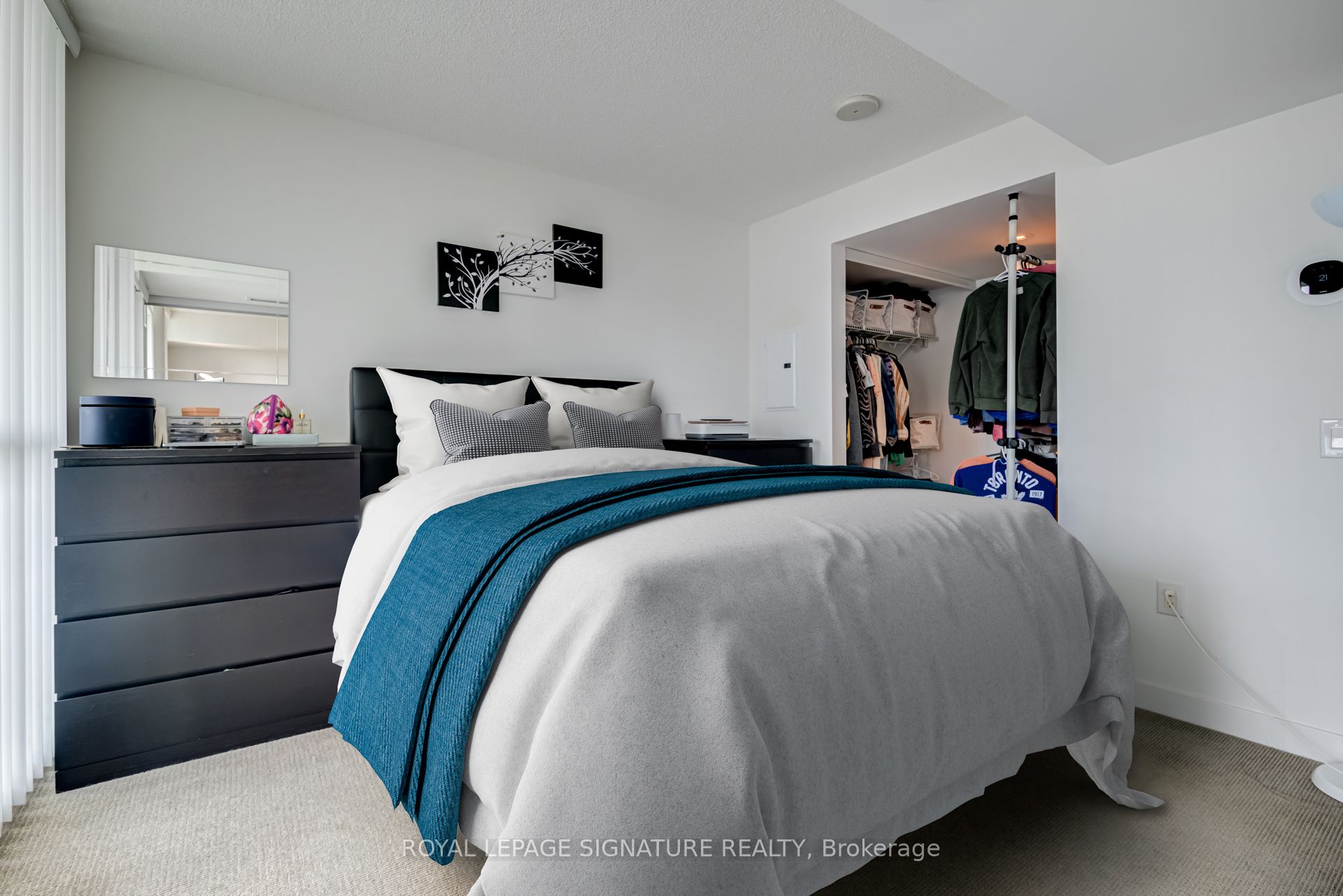 #1110 - 75 Queens Wharf Road Property Photo 9