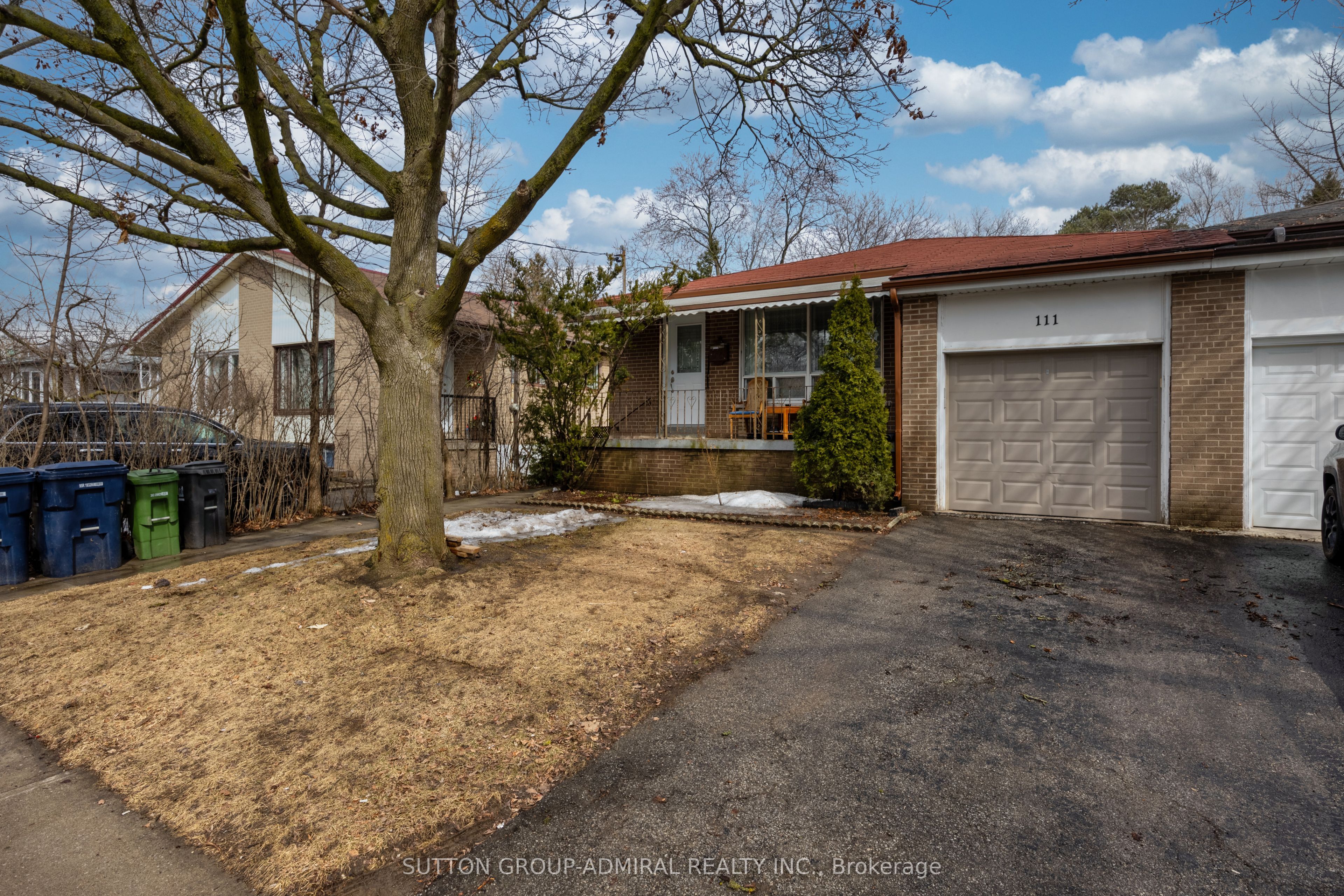 111 Elise Terrace Property Photo
