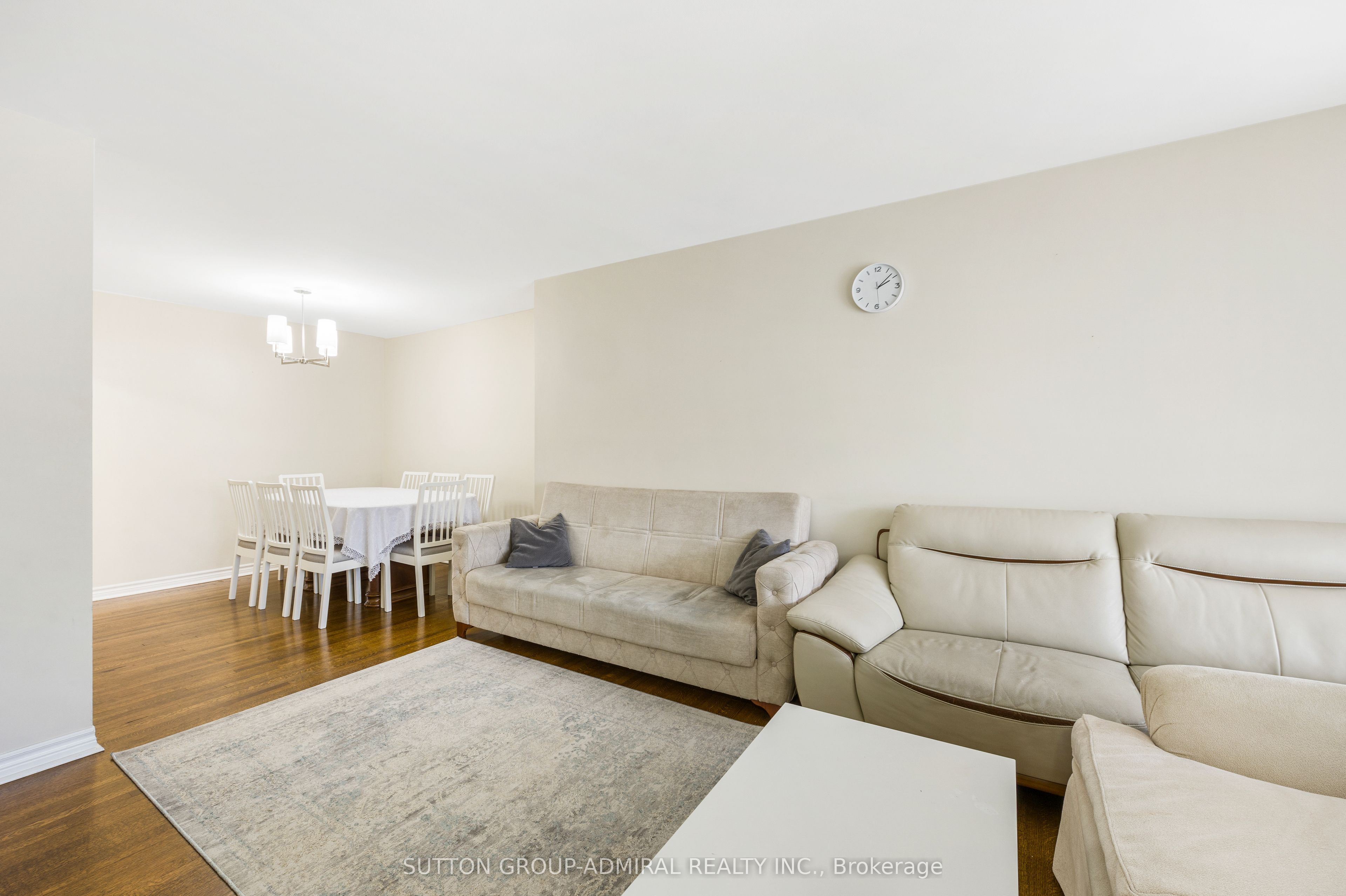 111 Elise Terrace Property Photo 4
