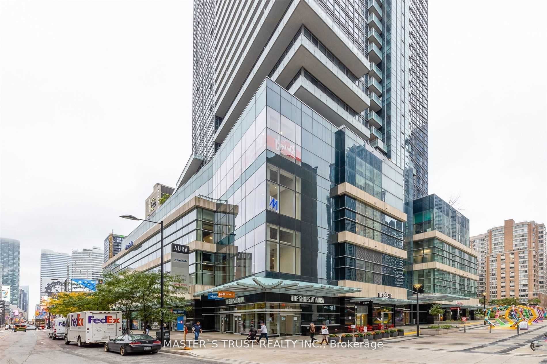 #80 - 384 Yonge Street Property Photo 3