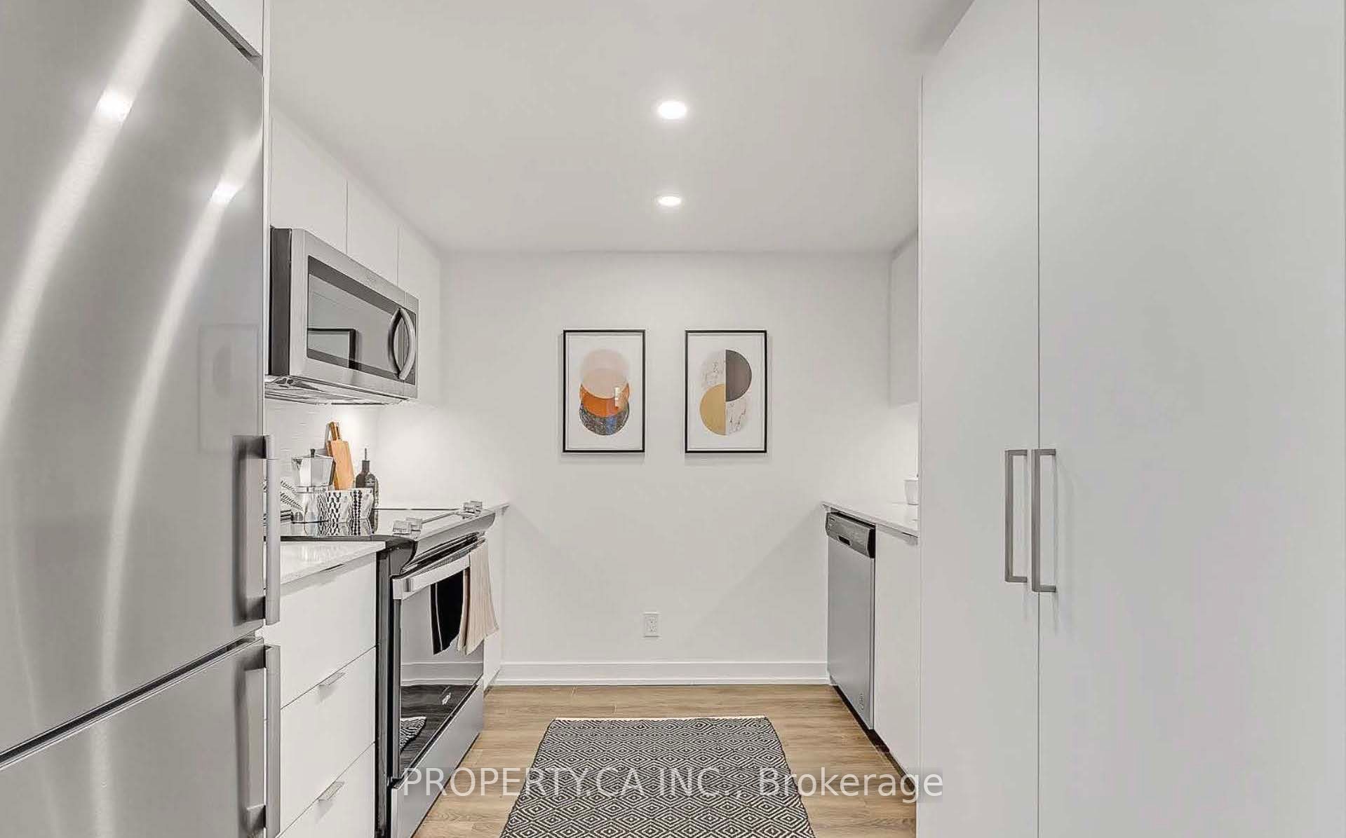 #1308 - 30 Tretti Way Property Photo